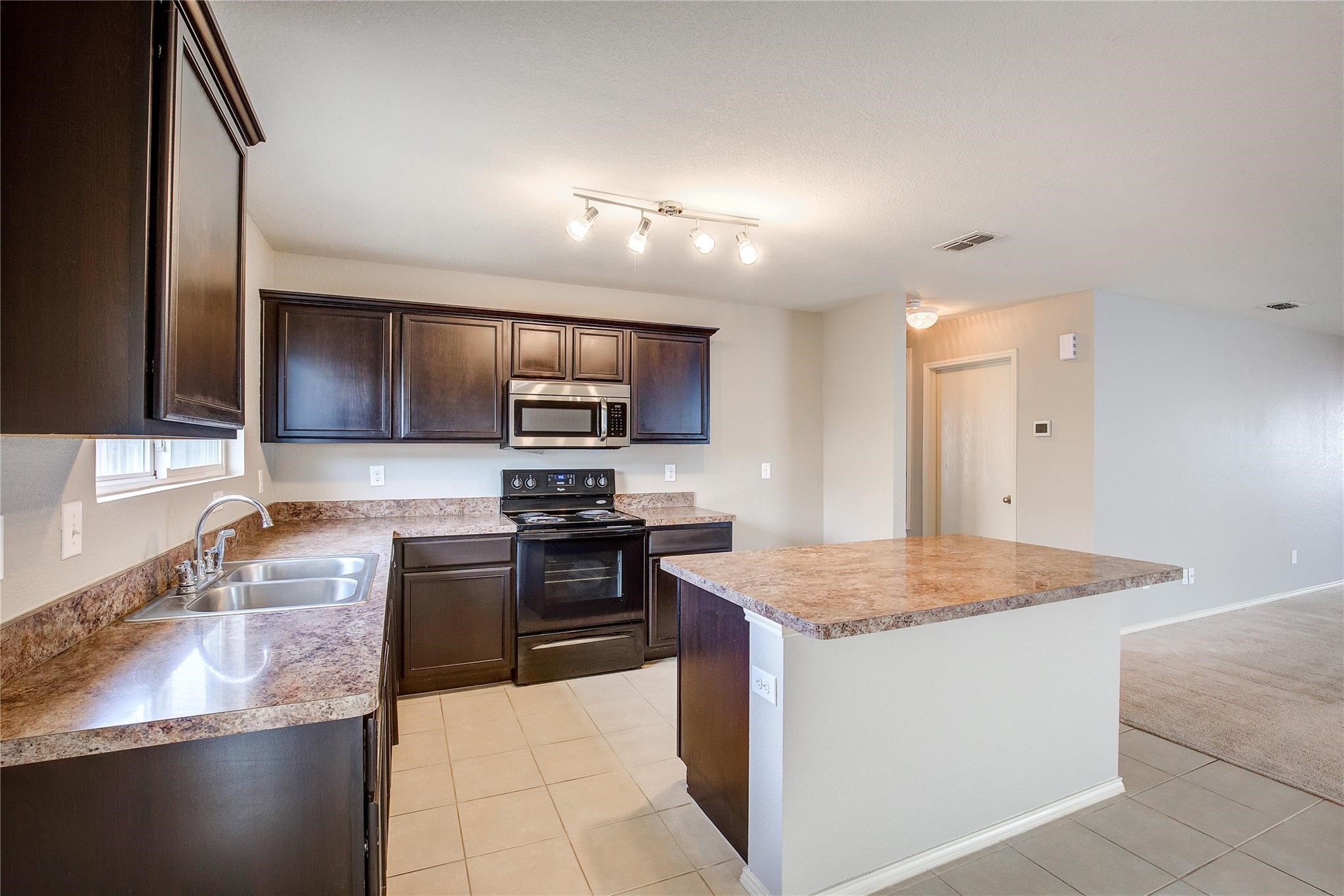 3104 Middleview Road Fort Worth TX 76108