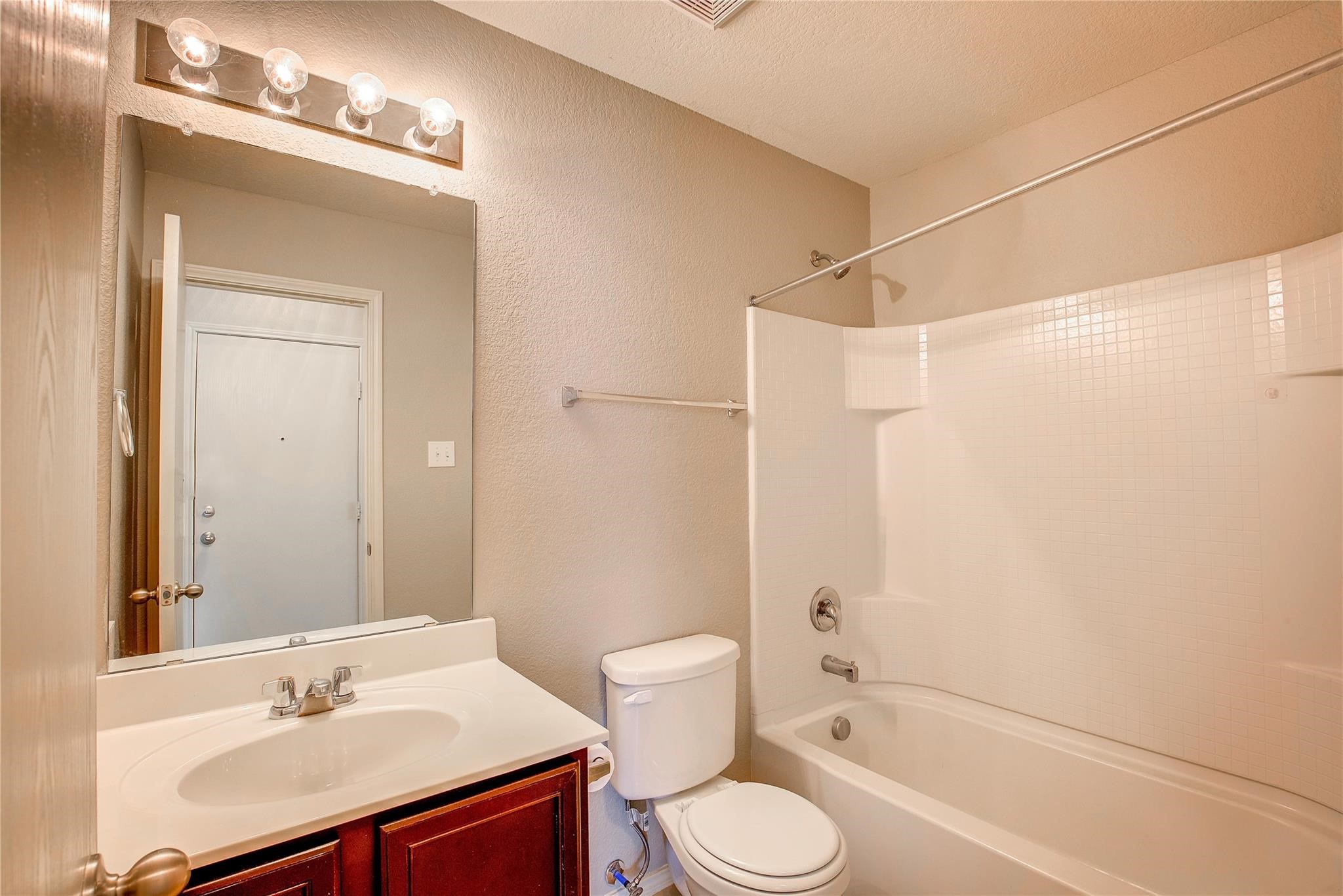 3104 Middleview Road Fort Worth TX 76108