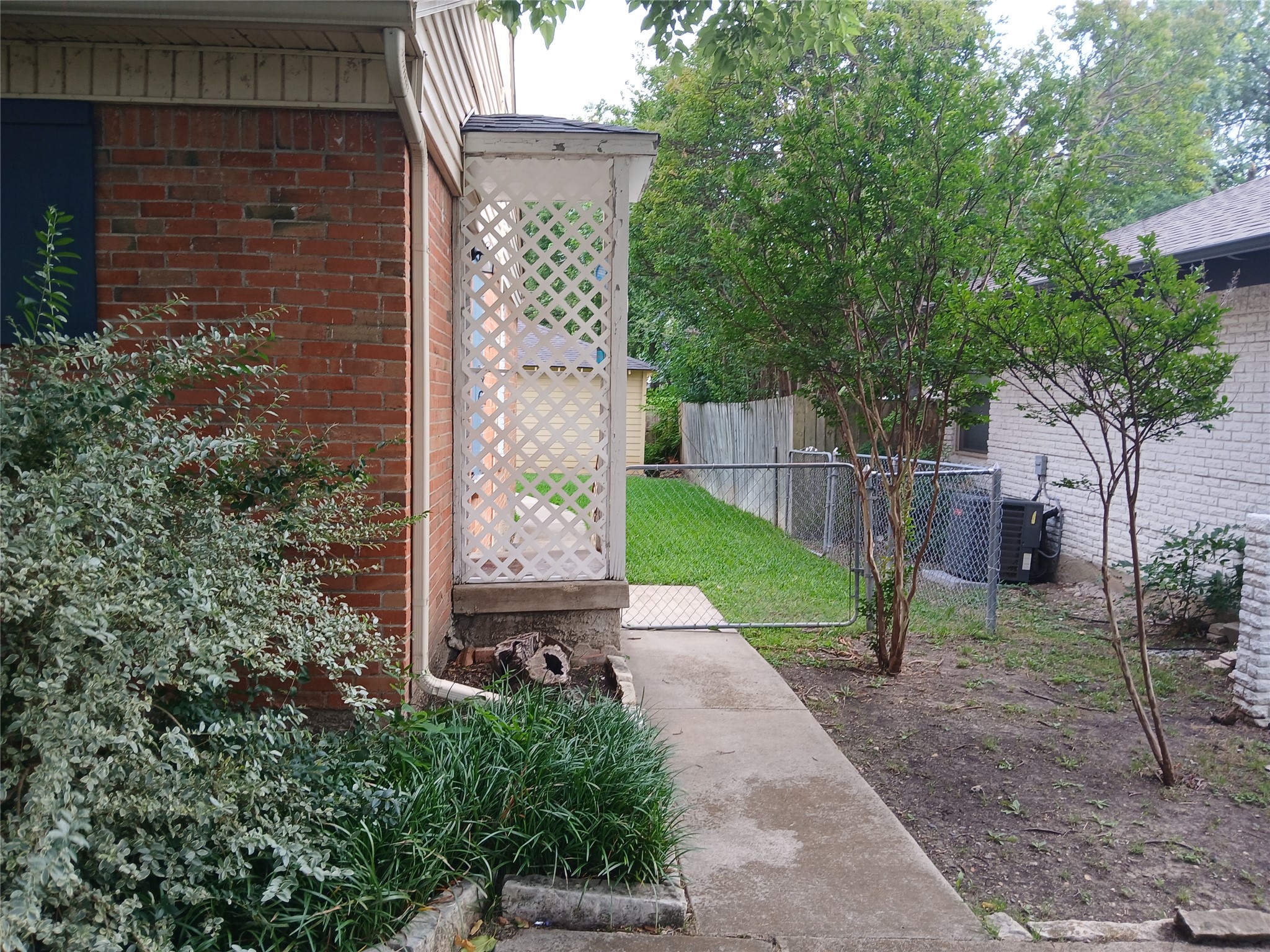 3728 Seguin Drive Dallas TX 75220