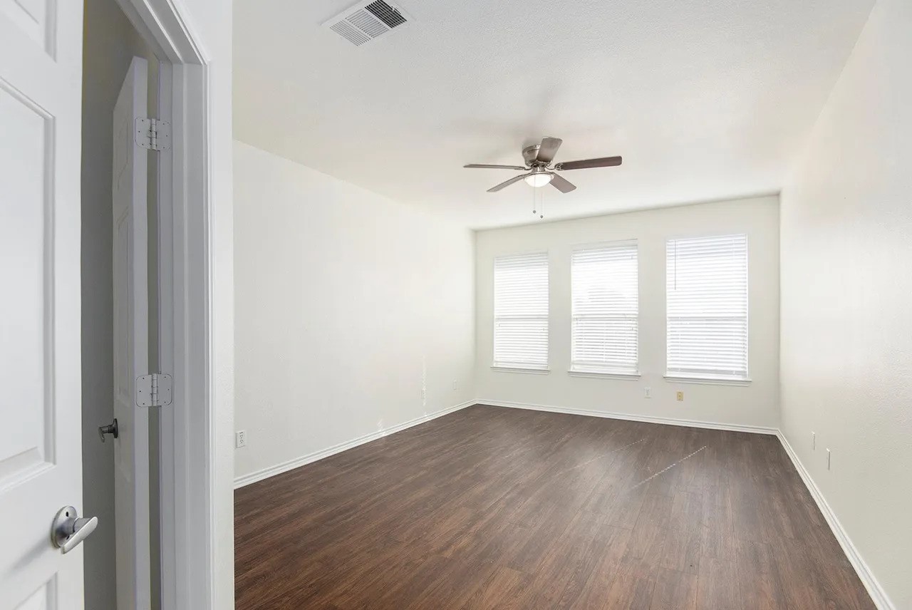 10100 Bull Run Fort Worth TX 76177