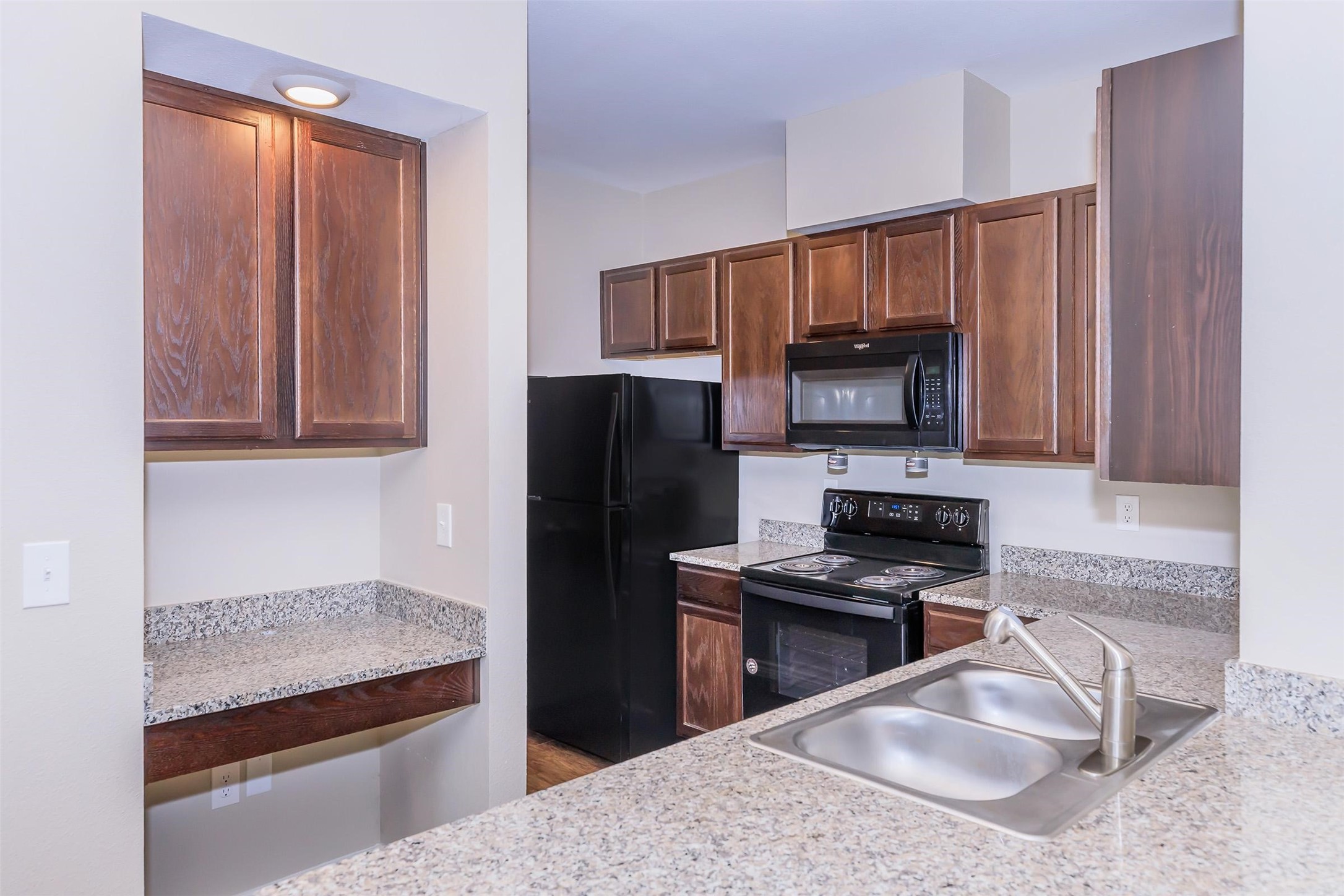 2991 Lakeside Drive Midlothian TX 76065