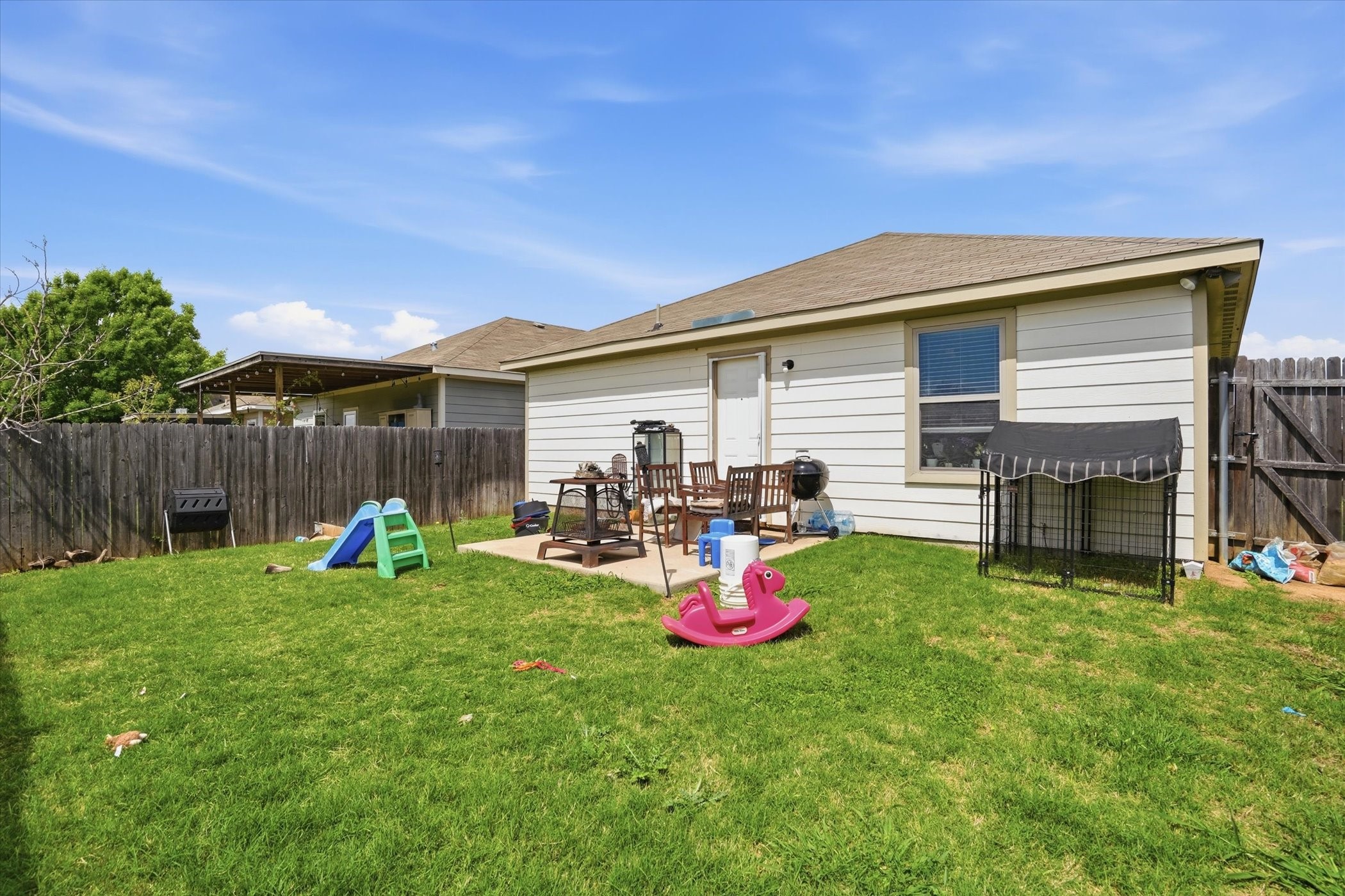 1812 Village Park Trail Burleson TX 76028