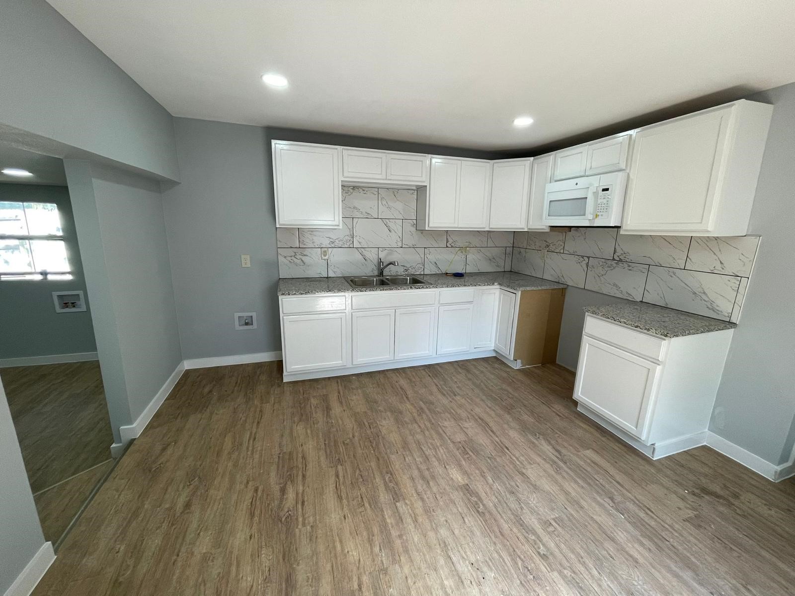 8323 Lapanto Lane Dallas TX 75227