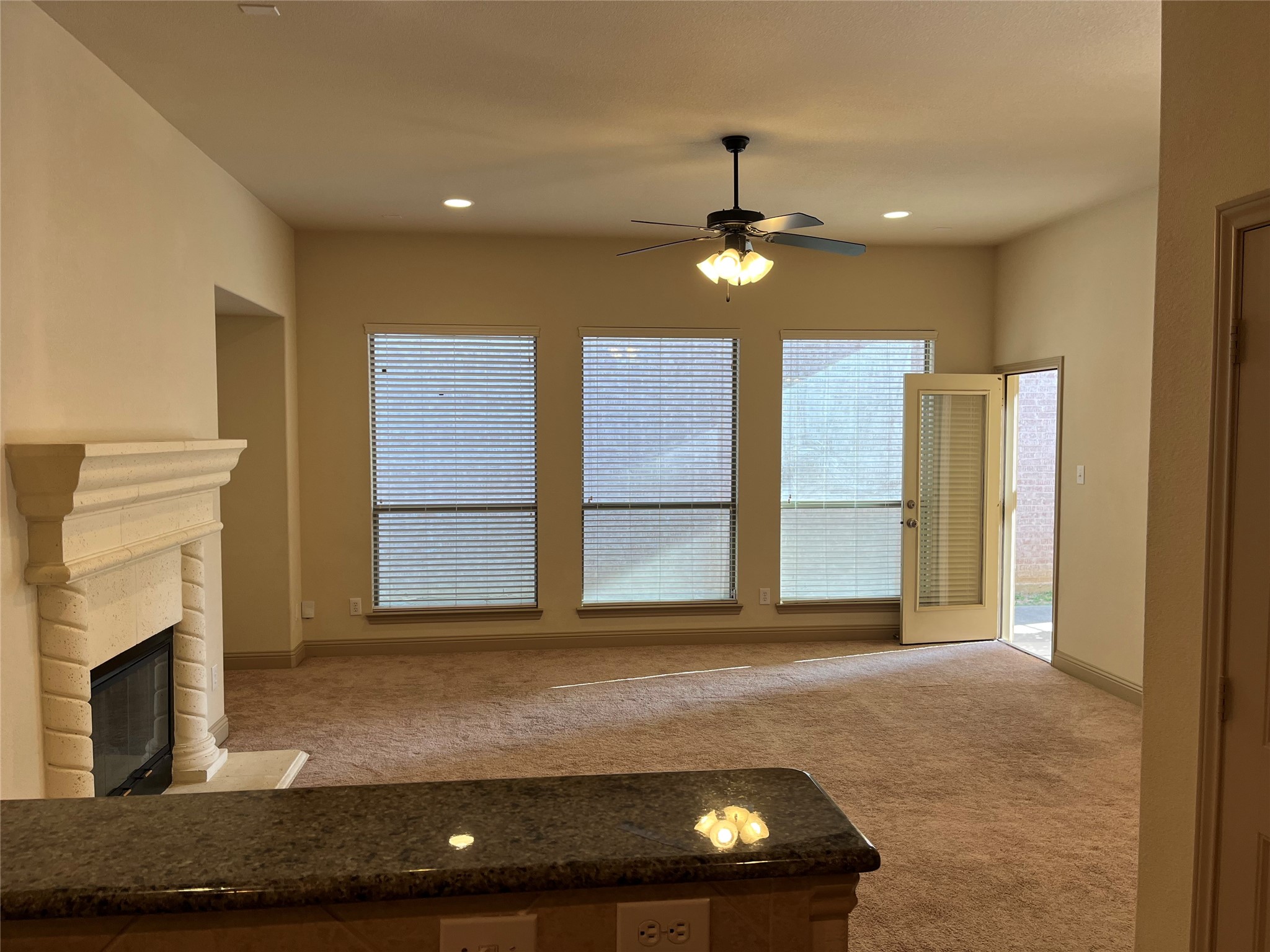 817 La Cima Irving TX 75039
