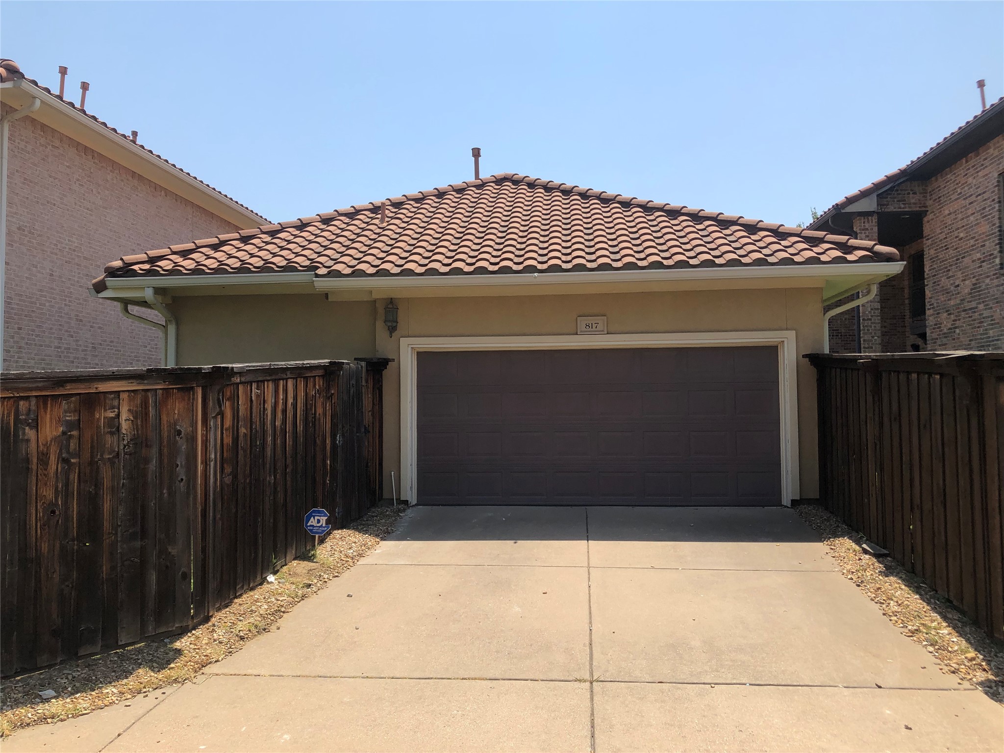 817 La Cima Irving TX 75039