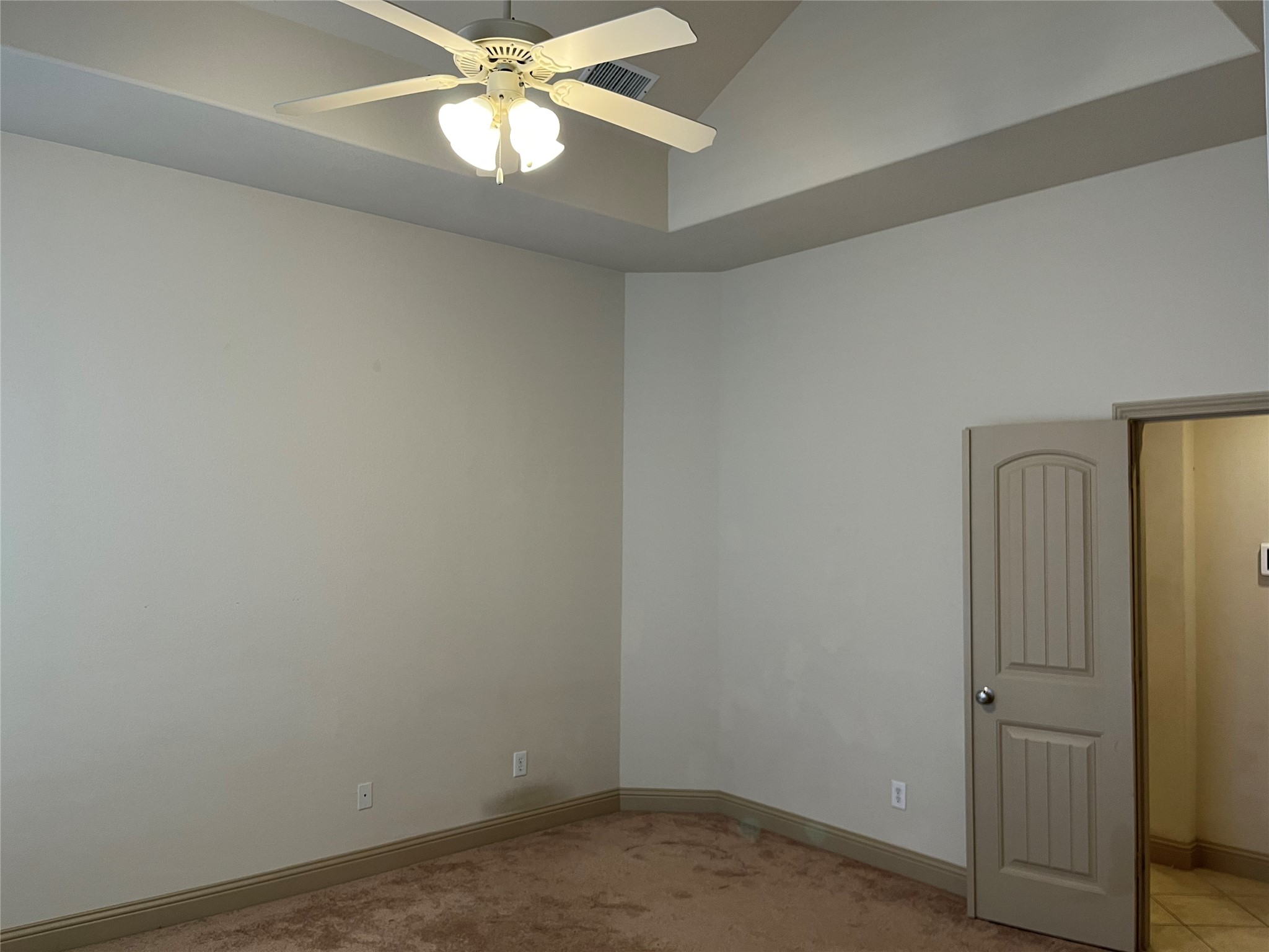 817 La Cima Irving TX 75039