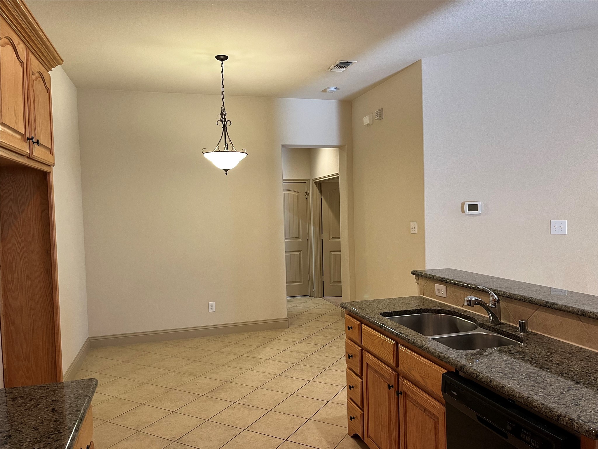 817 La Cima Irving TX 75039