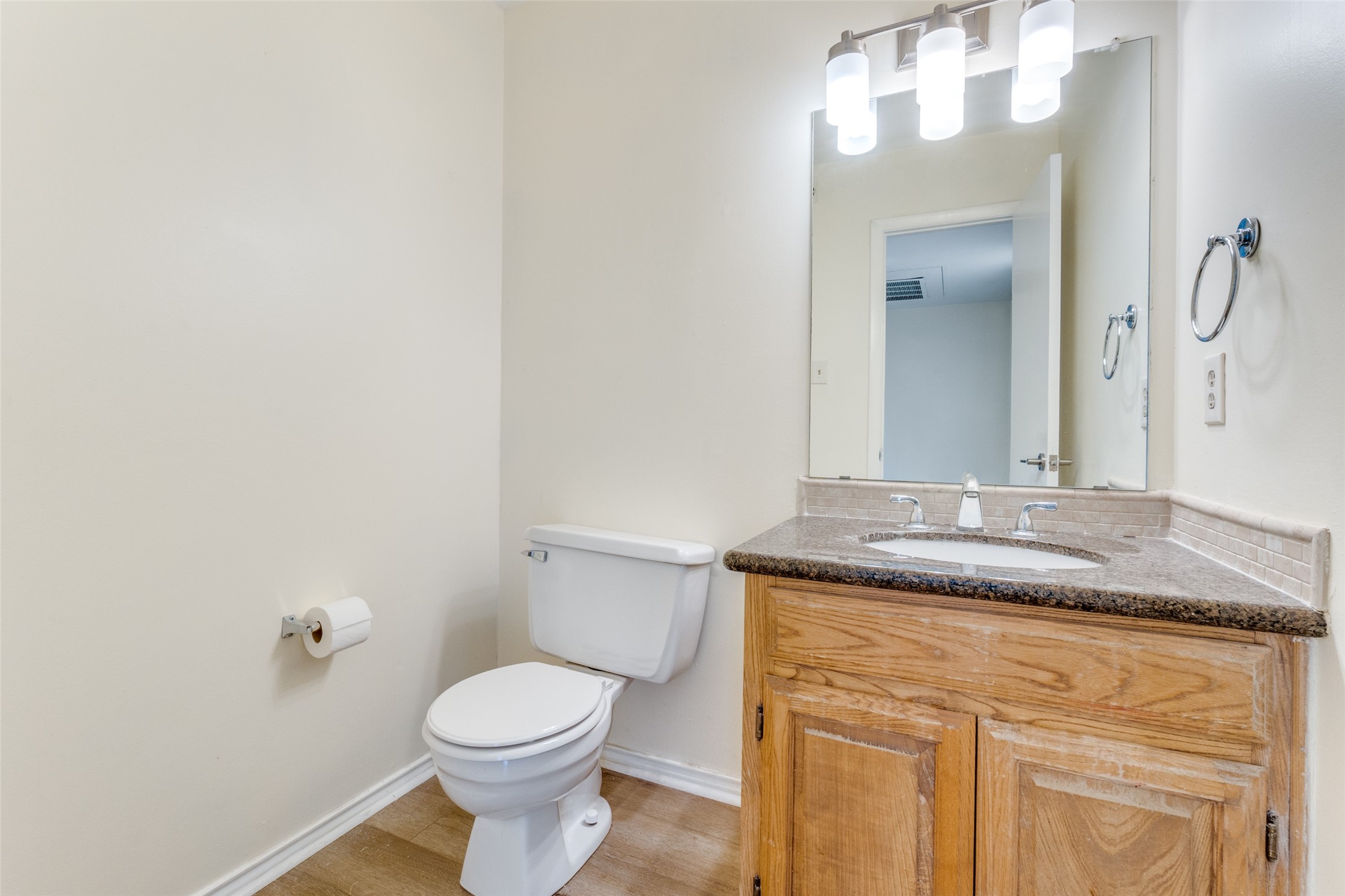 4223 Cole Avenue Dallas TX 75205