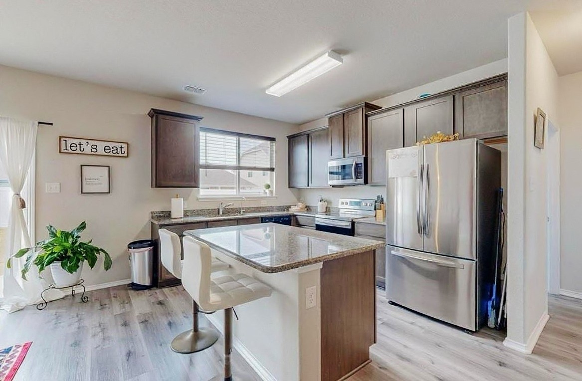 1637 Hinckley Avenue Providence Village TX 76227