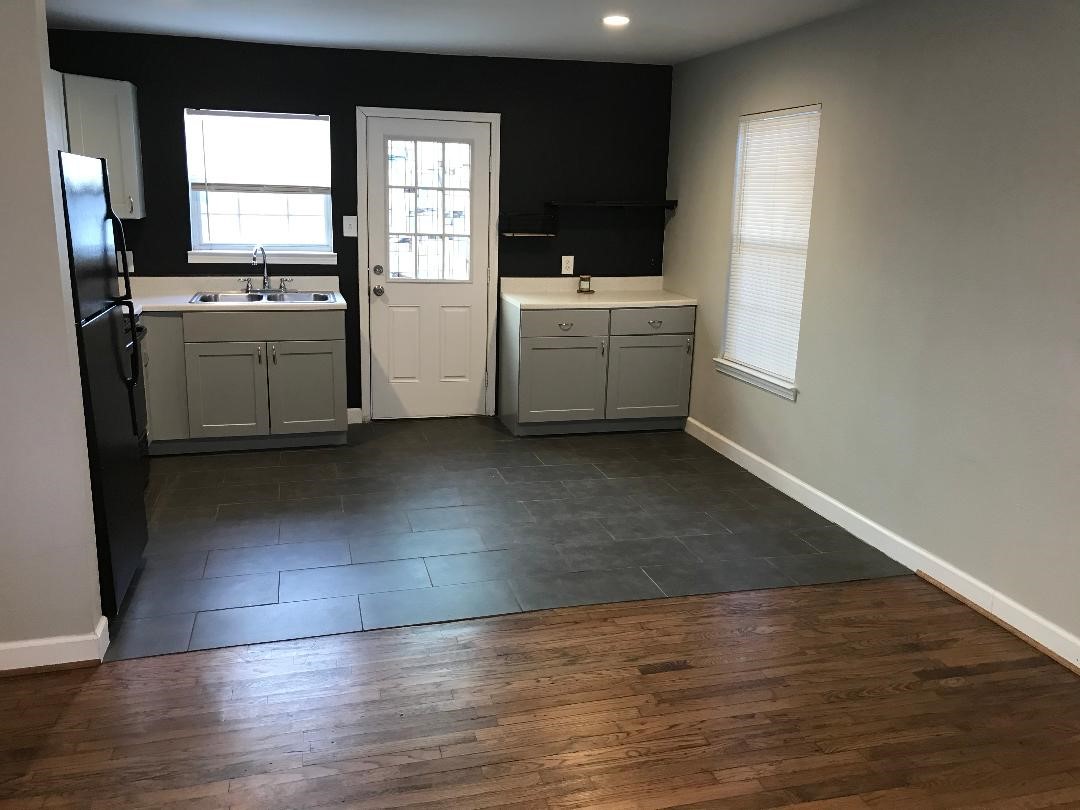 512 Freeman Drive Garland TX 75040