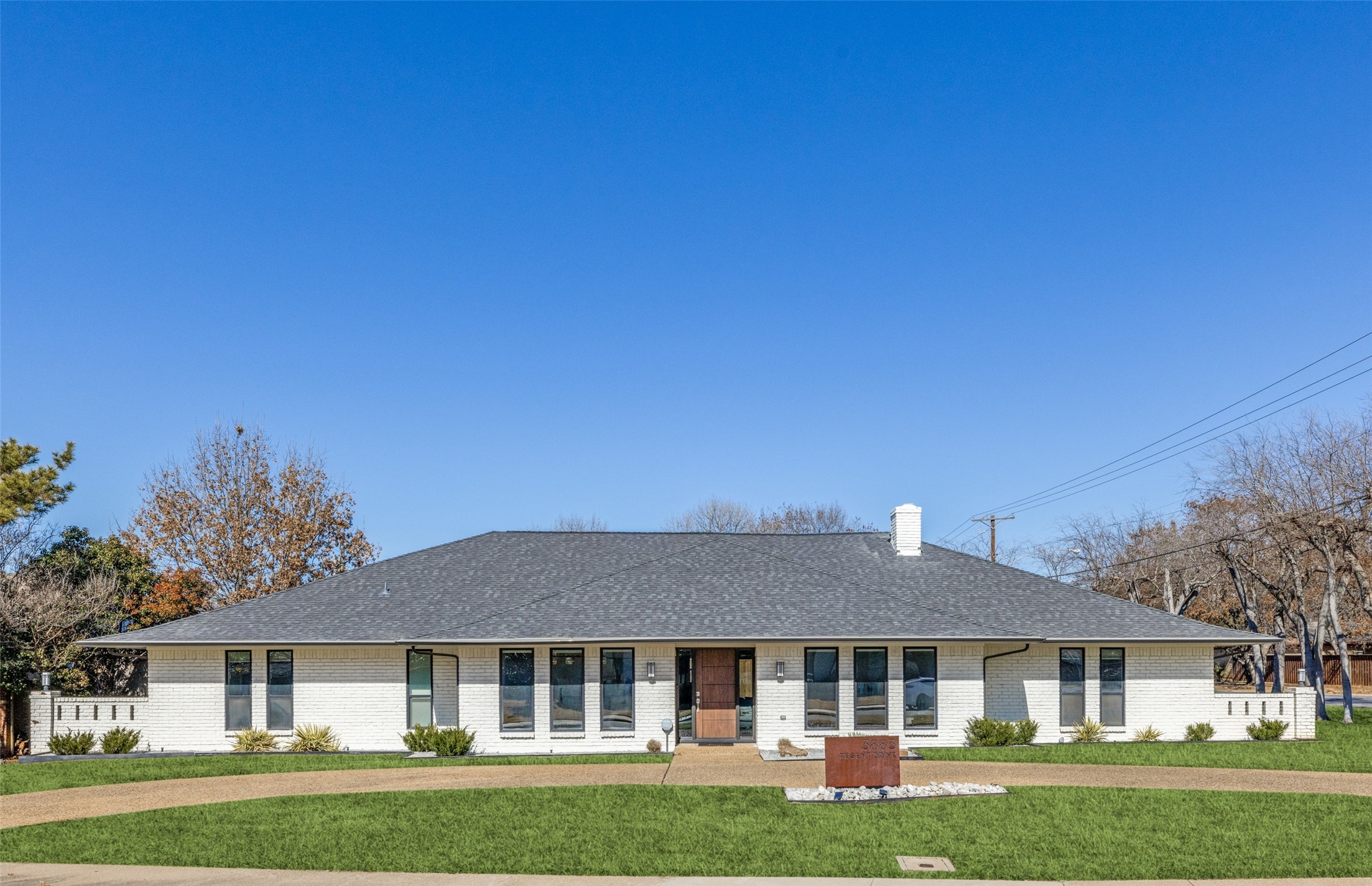 3883 Regent Drive Dallas TX 75229