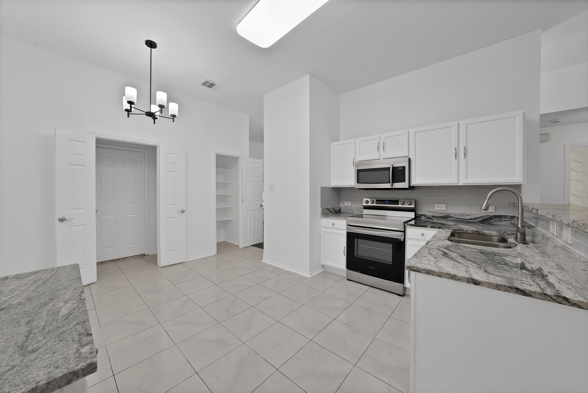 1002 Manassas Drive Forney TX 75126