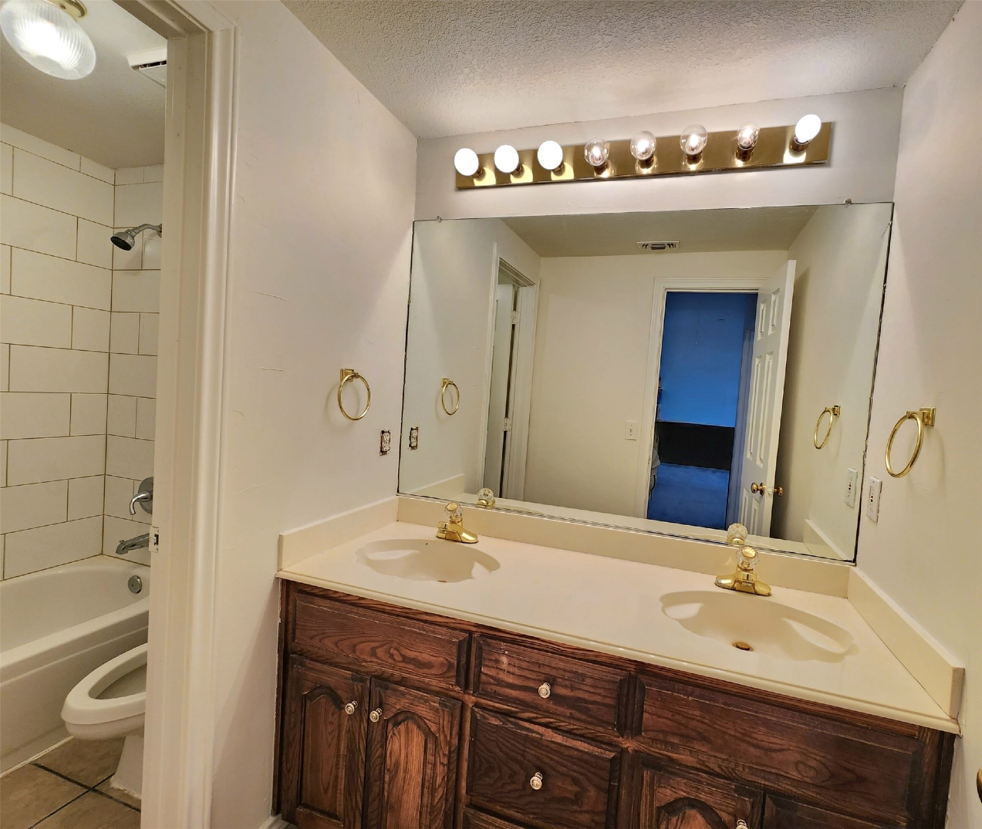 6648 Wickliff Trail Plano TX 75023