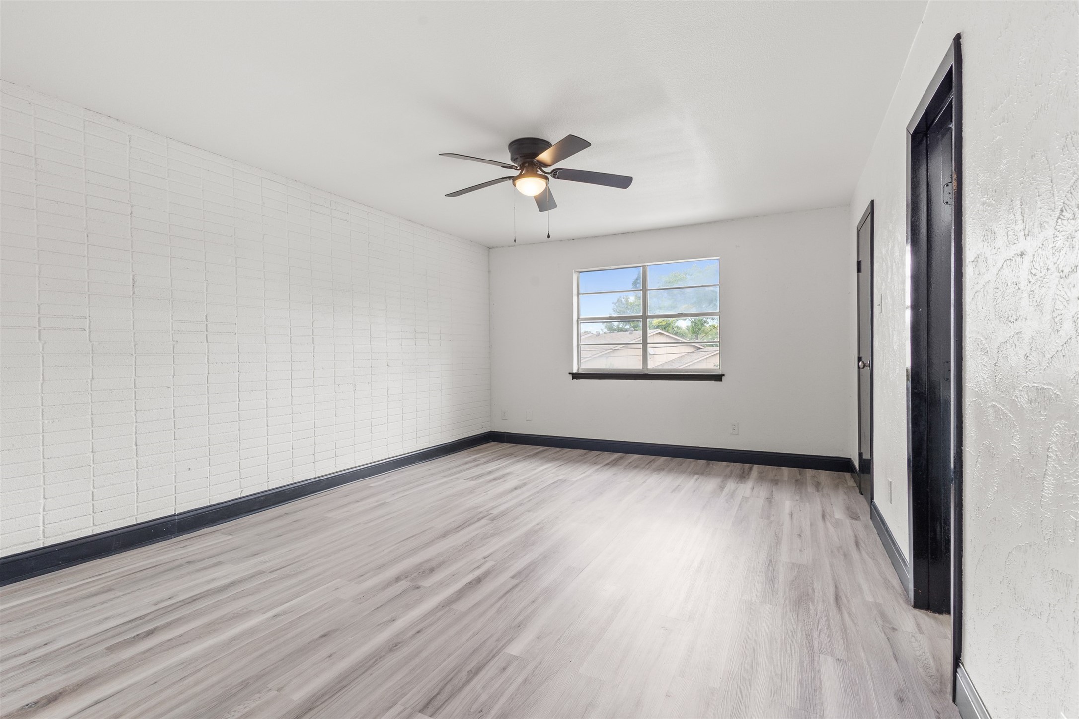 2802 Spring Valley Drive Bedford TX 76021