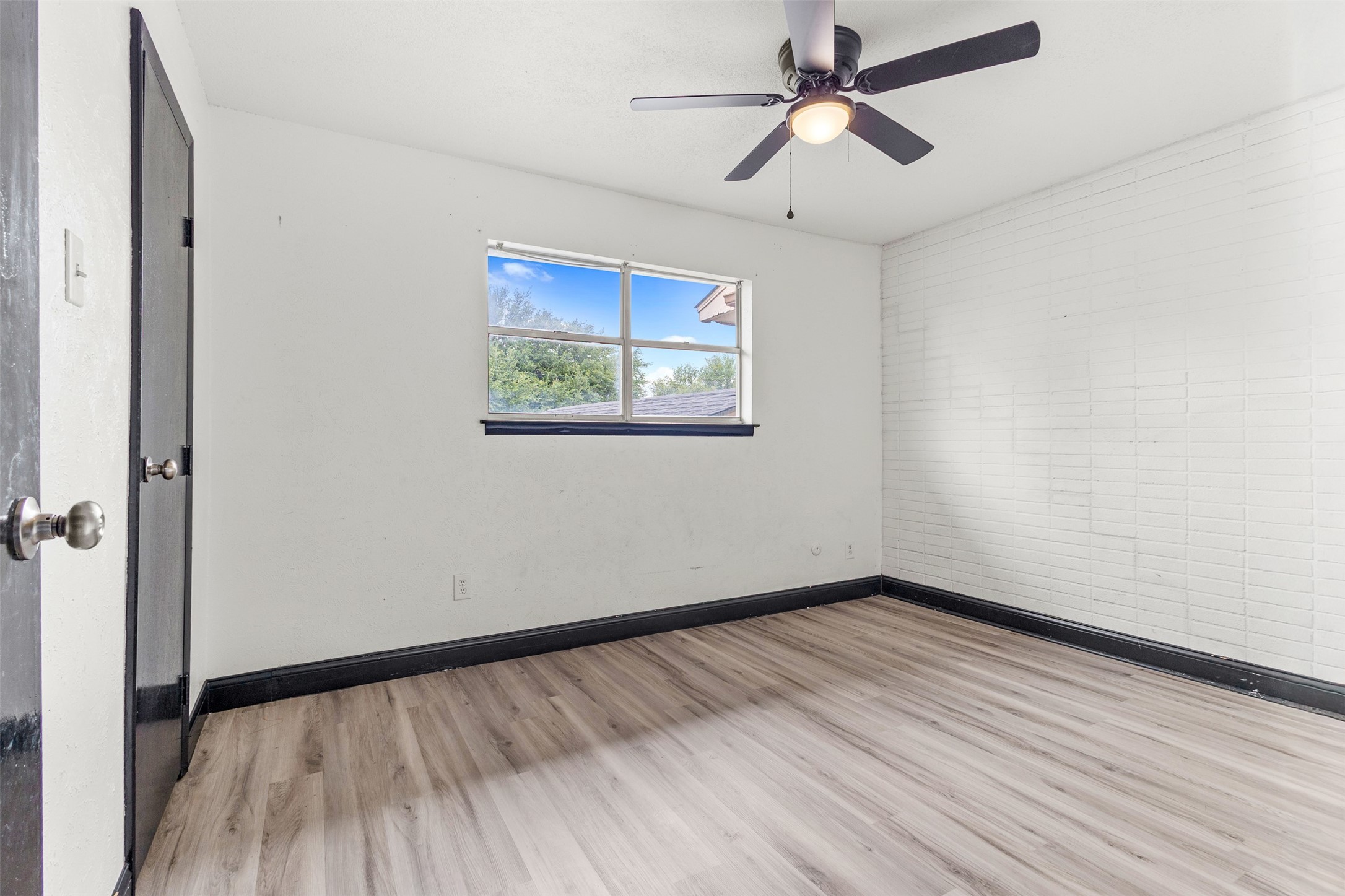 2802 Spring Valley Drive Bedford TX 76021