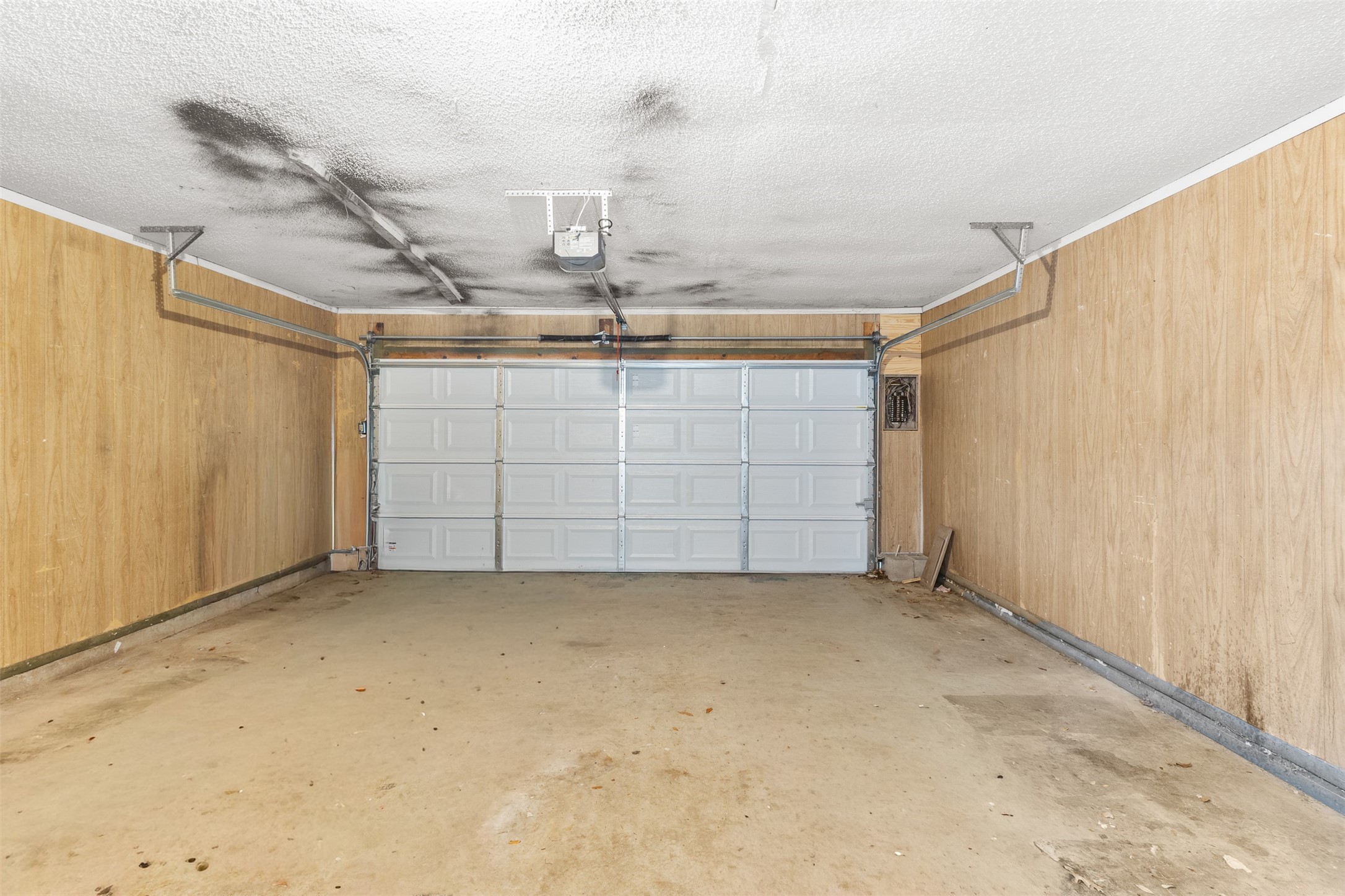 2802 Spring Valley Drive Bedford TX 76021