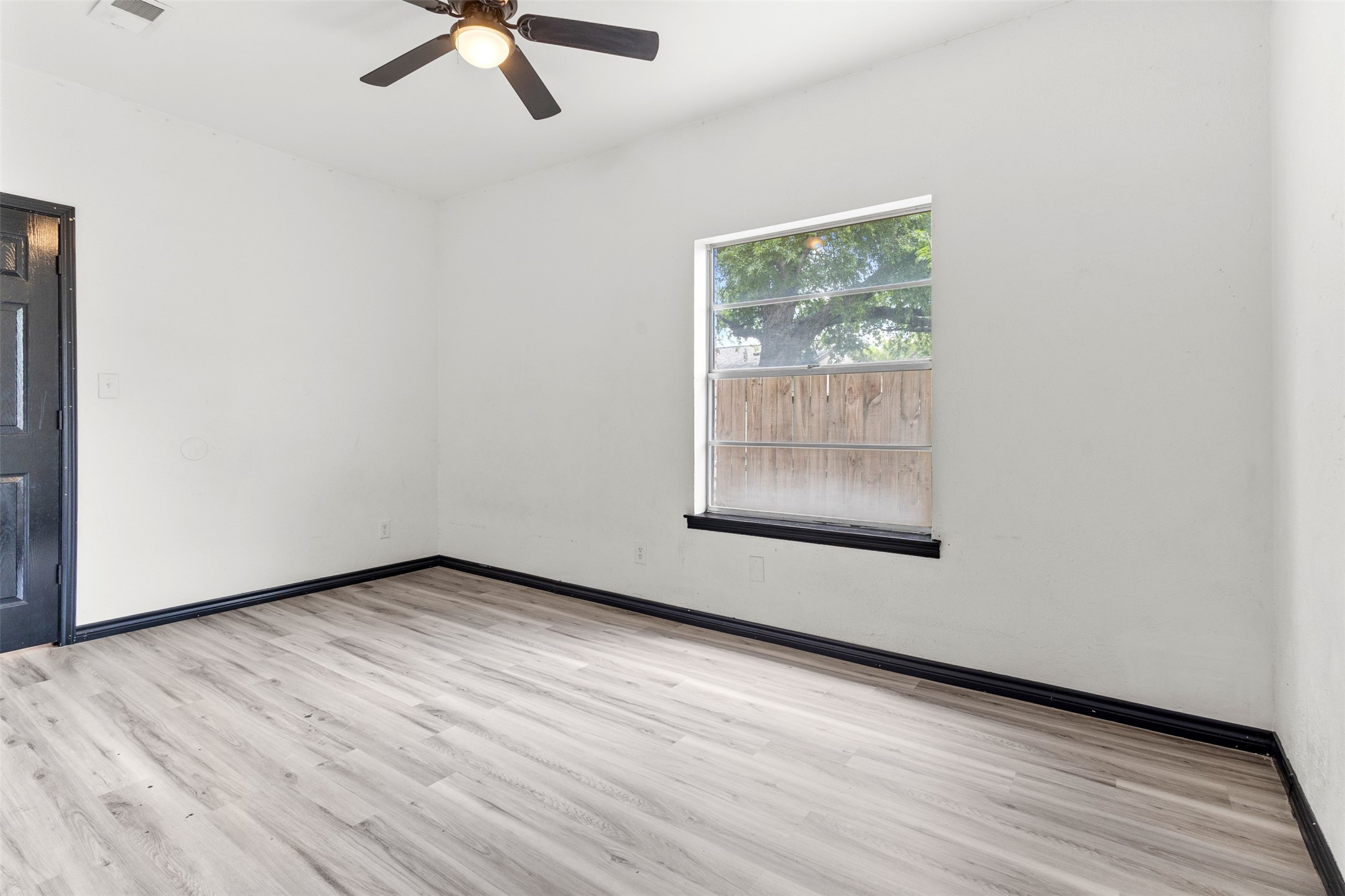 2802 Spring Valley Drive Bedford TX 76021