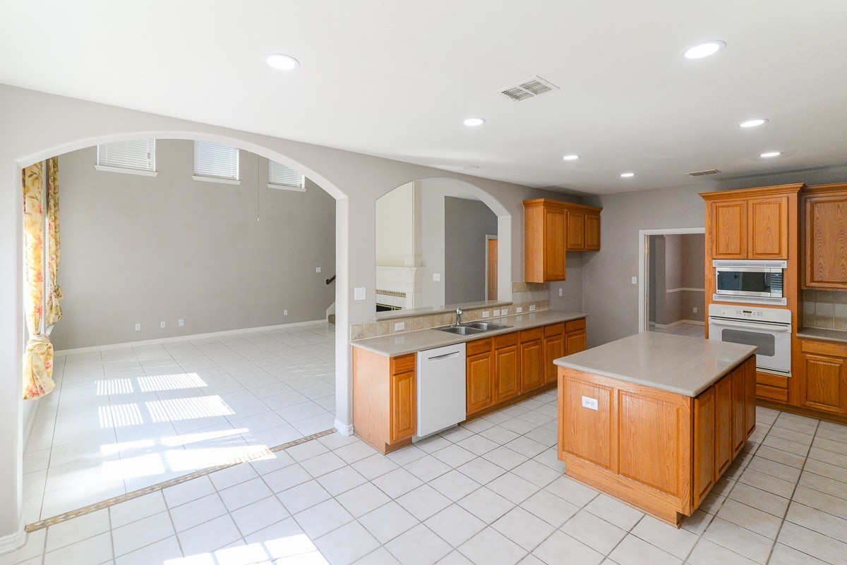 9605 Pinehurst Drive Rowlett TX 75089