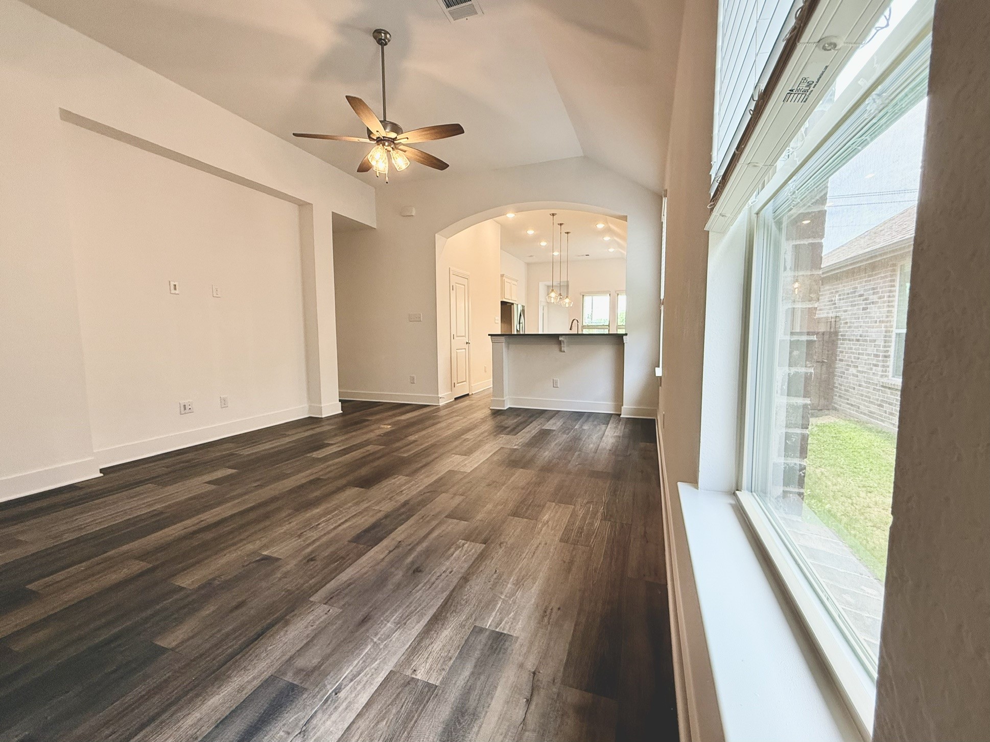 1817 Horseshoe Lane Van Alstyne TX 75495