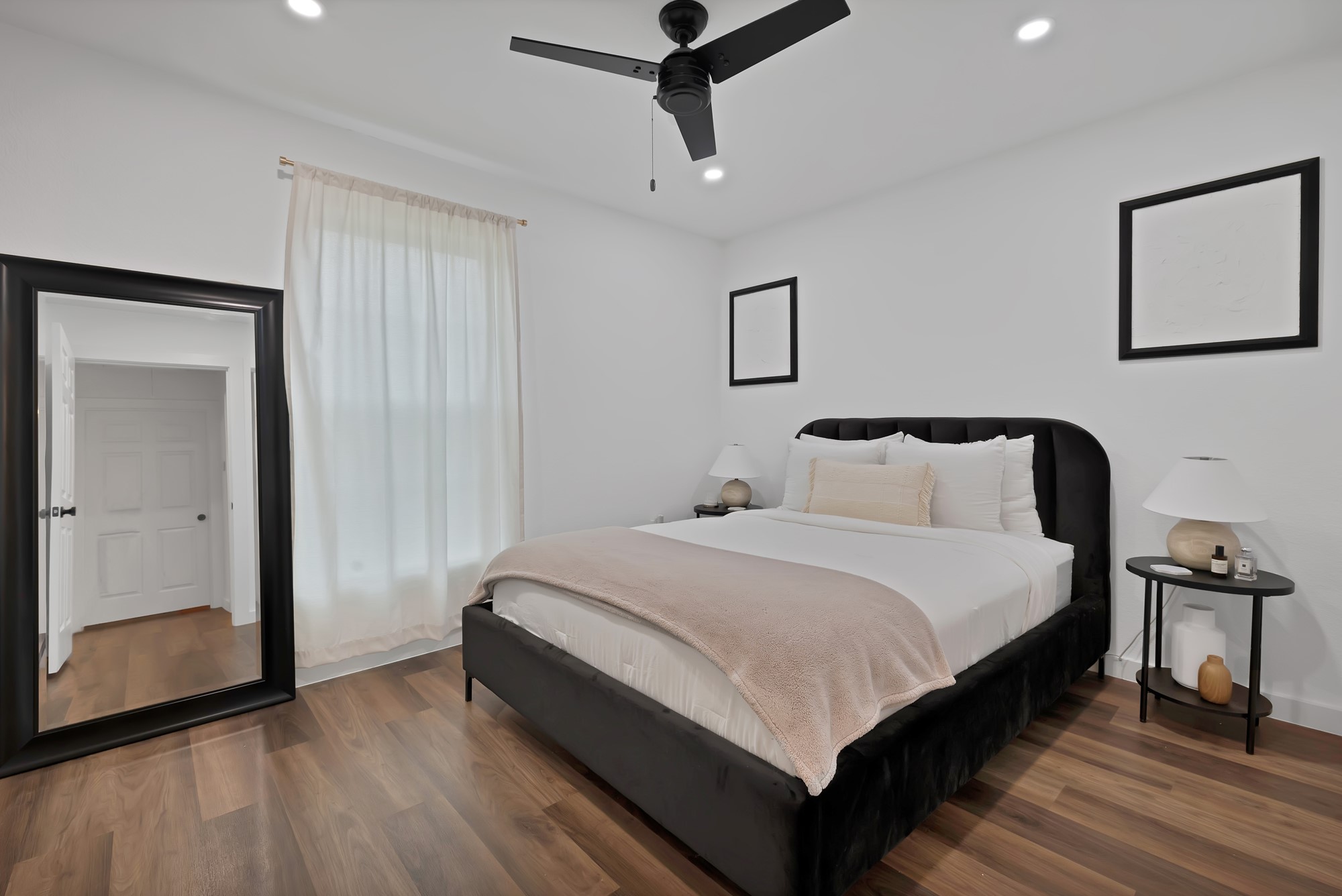 1907 Nomas Street Dallas TX 75212