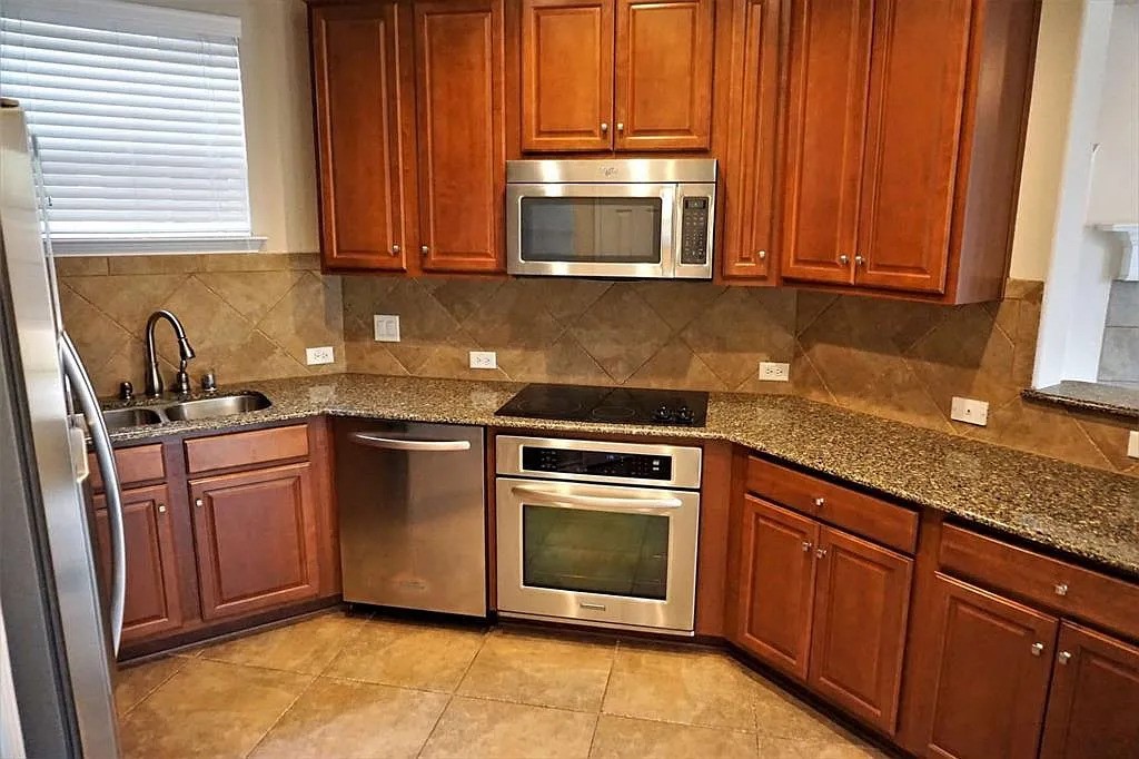 5828 Clearwater Drive The Colony TX 75056