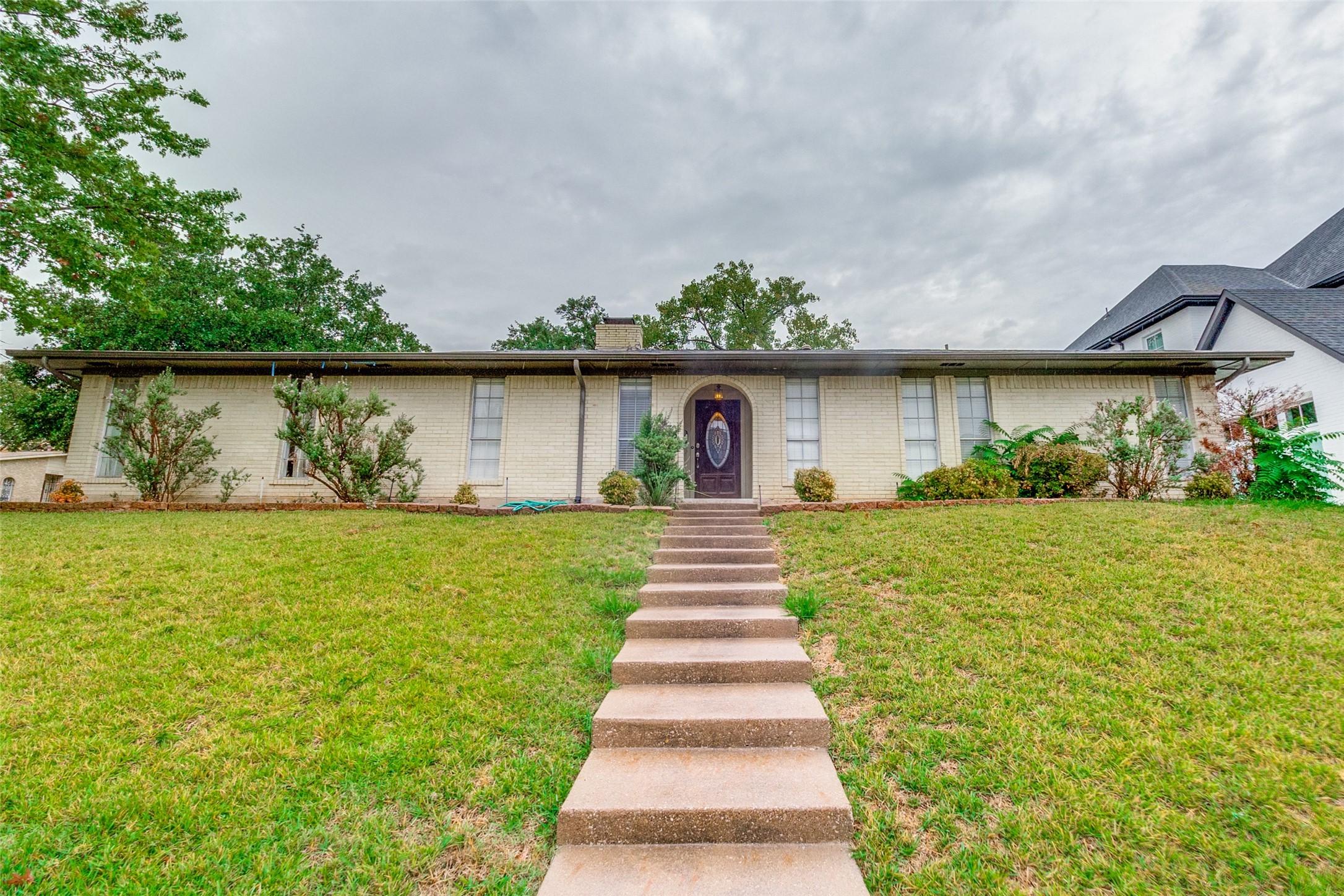 7136 Lyre Lane Dallas TX 75214