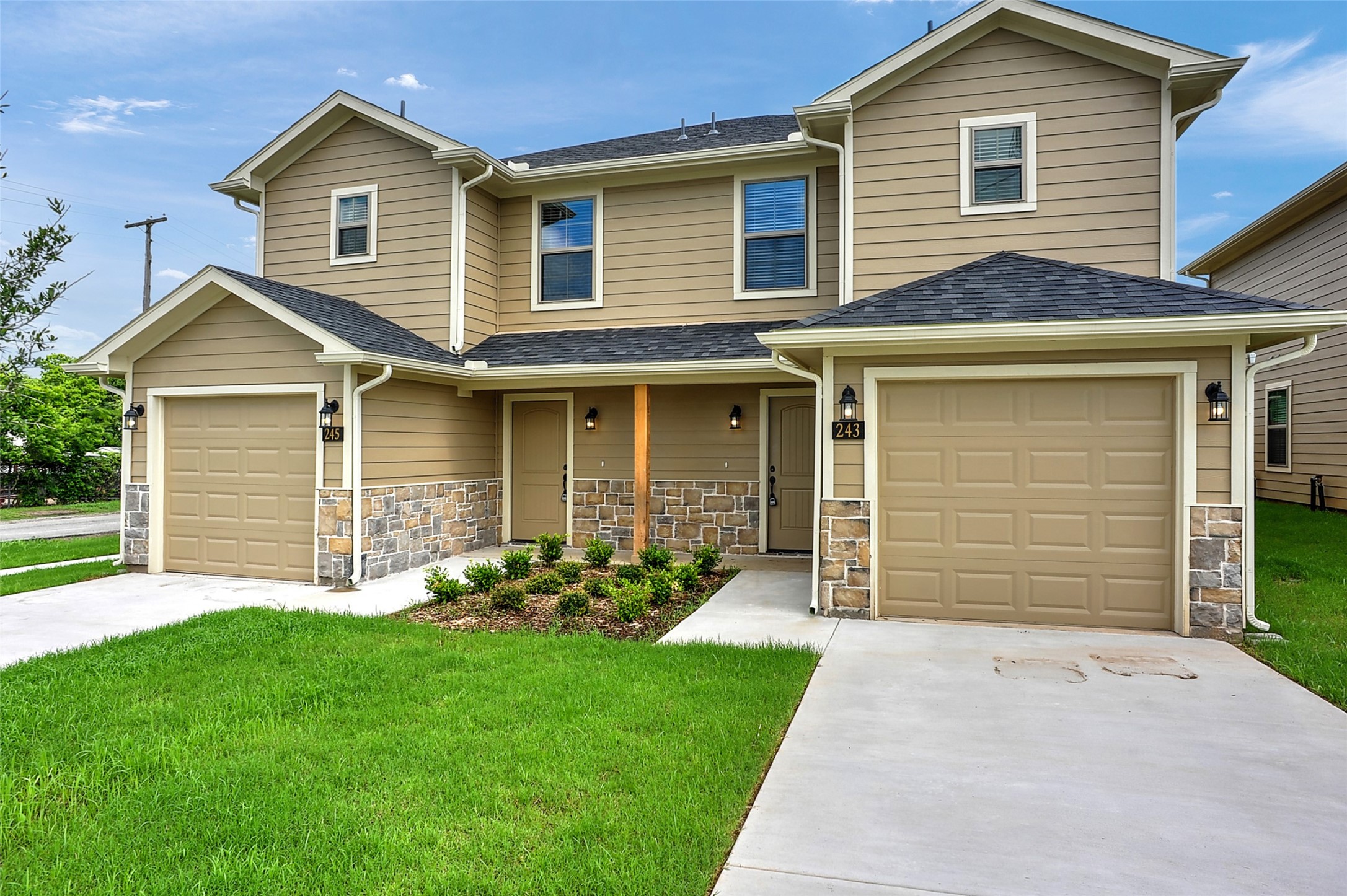 243 W Forest Avenue Sherman TX 75090