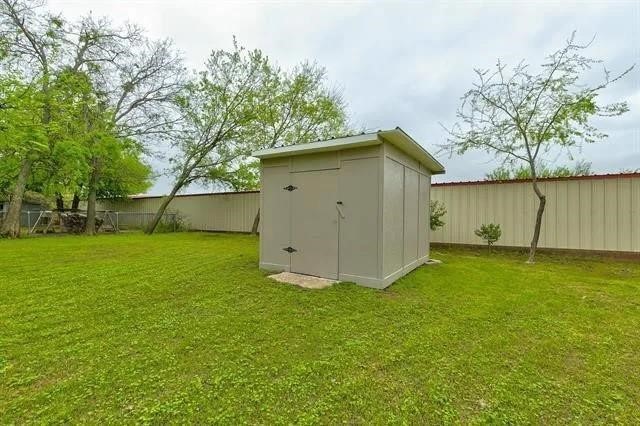 230 Davis Avenue Stephenville TX 76401