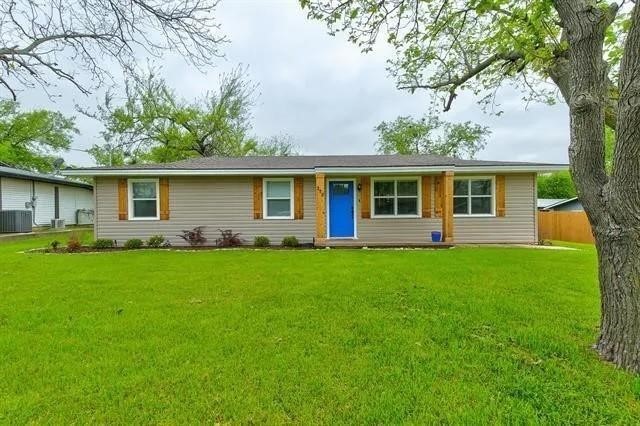 230 Davis Avenue Stephenville TX 76401