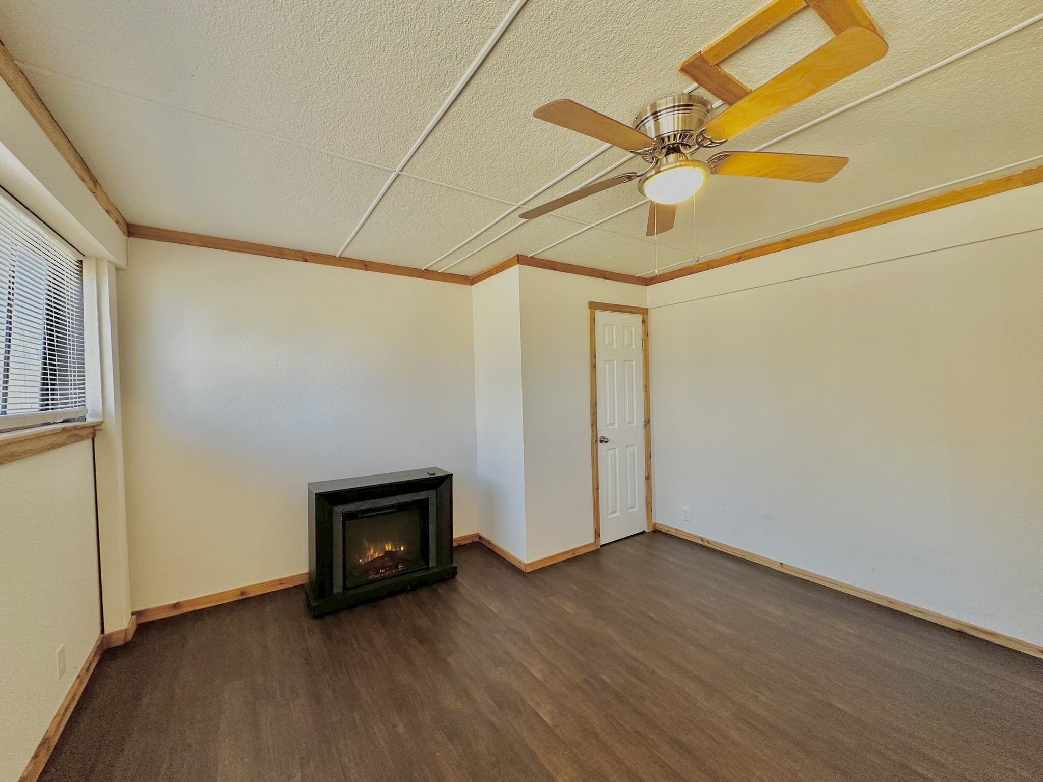 161 Elizabeth Street Pottsboro TX 75076