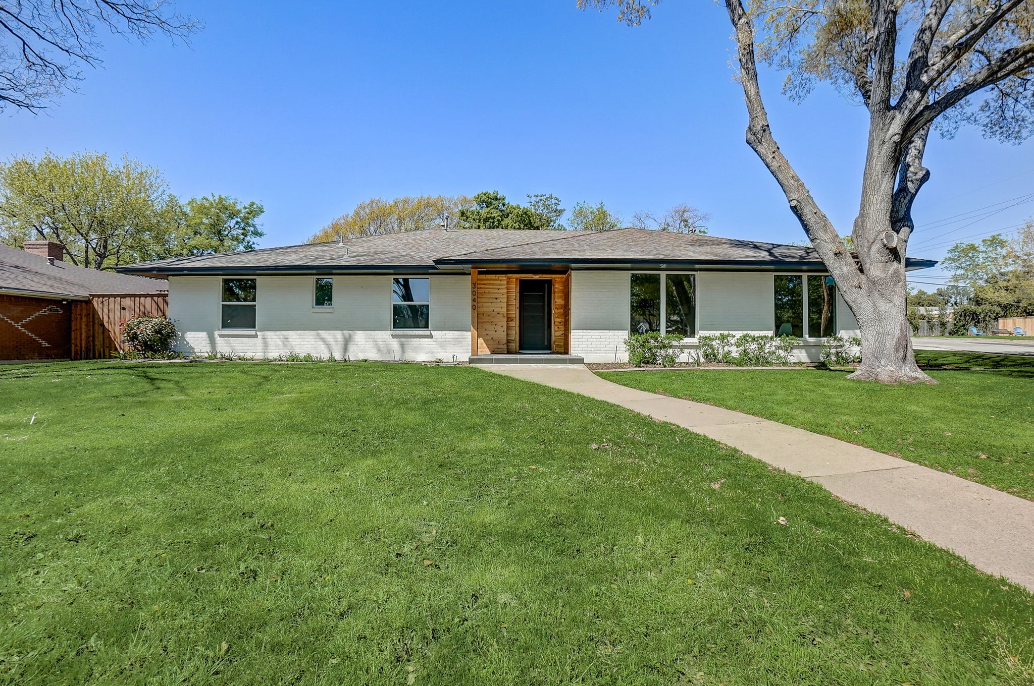 3040 Ponder Place Dallas TX 75229