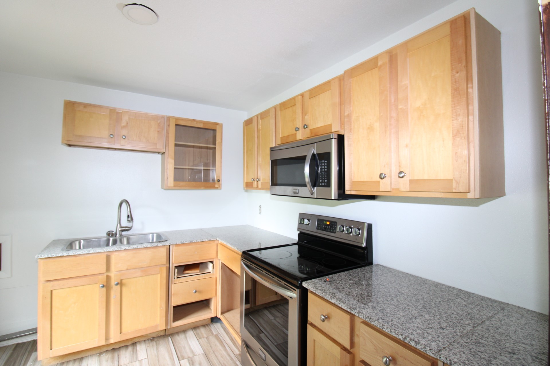 17 Macarthur Drive Denison TX 75020