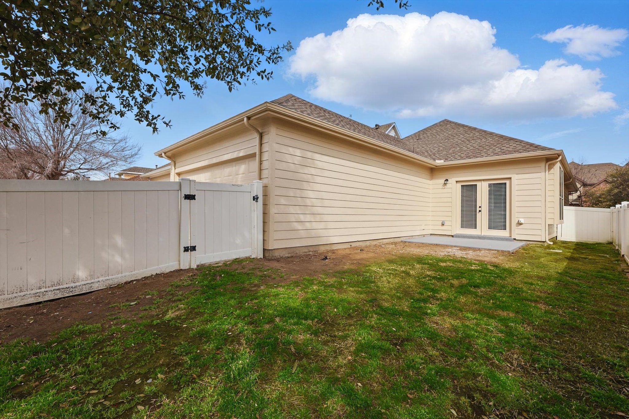 924 Charleston Lane Savannah TX 76227