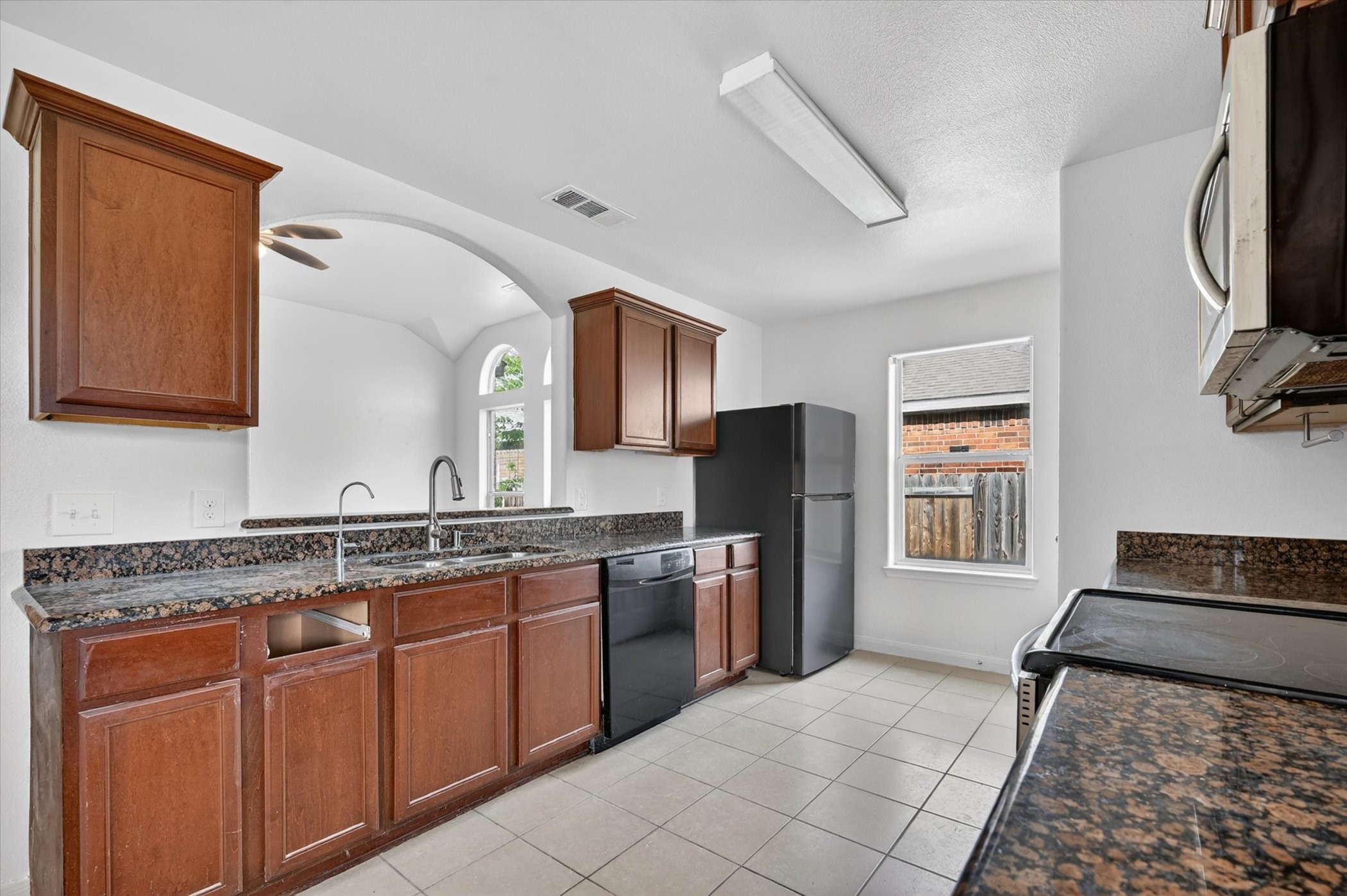 204 Lamont Road Anna TX 75409