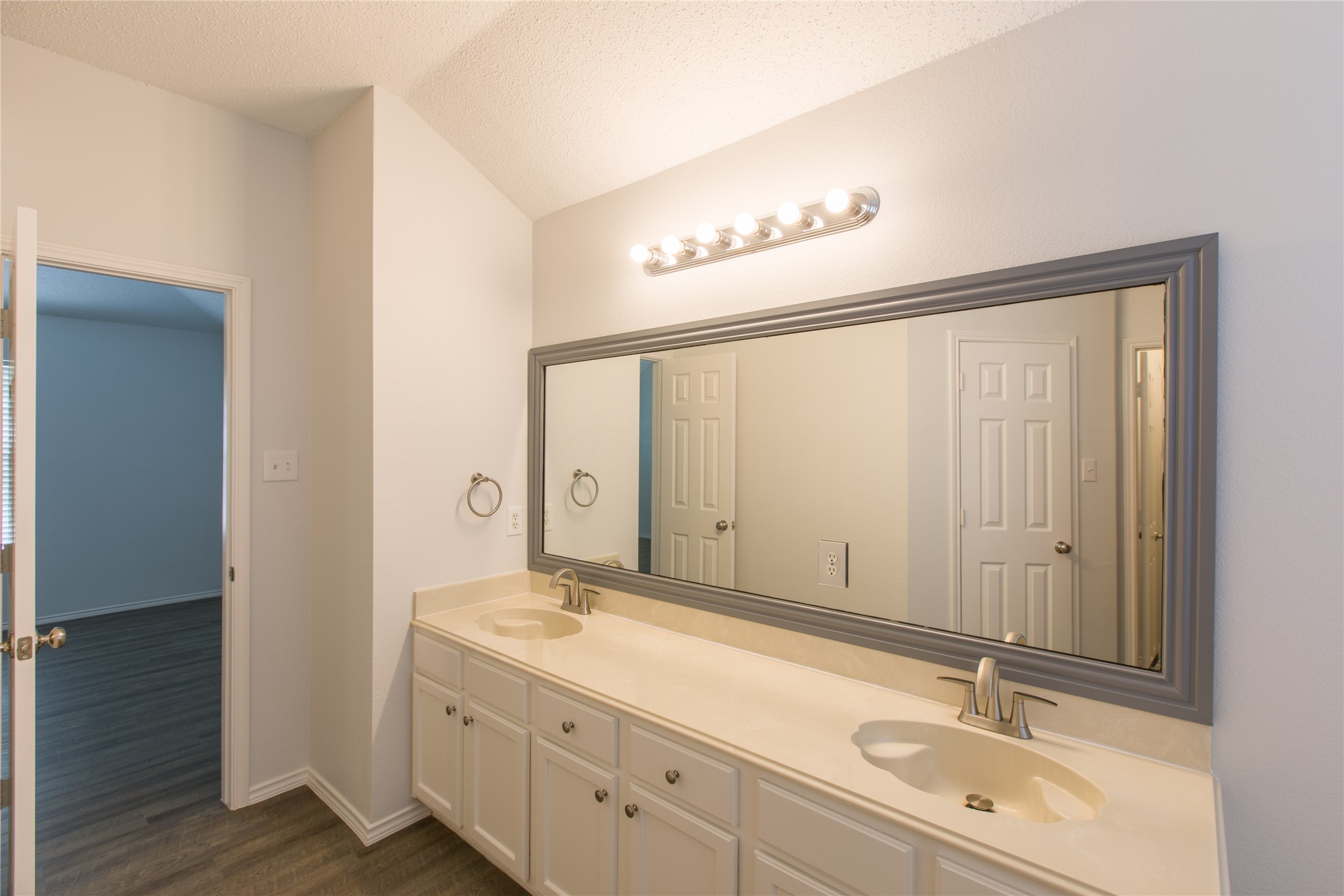 3820 Gardenia Lane Mckinney TX 75070