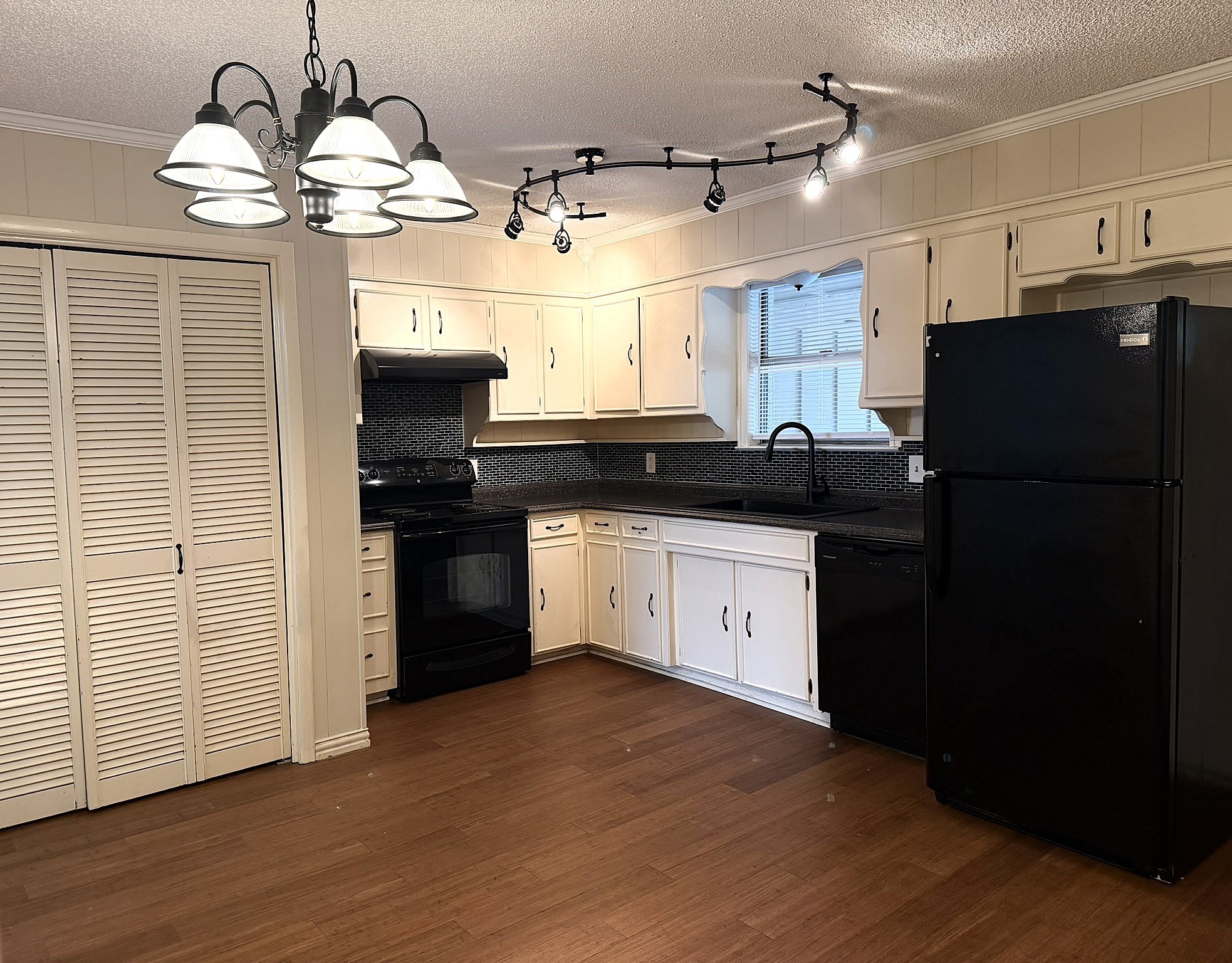 5303 Wooten Drive Fort Worth TX 76133