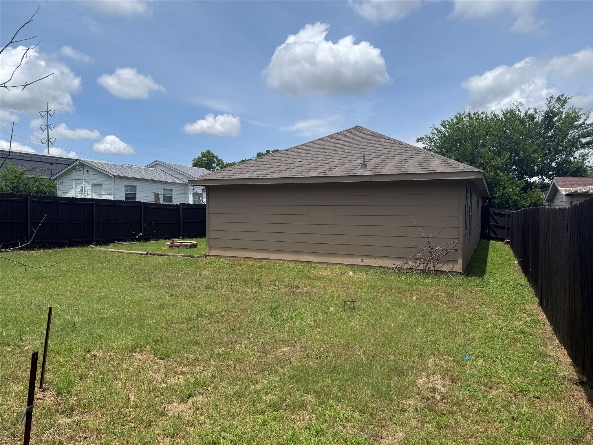 5513 Diaz Avenue Fort Worth TX 76107