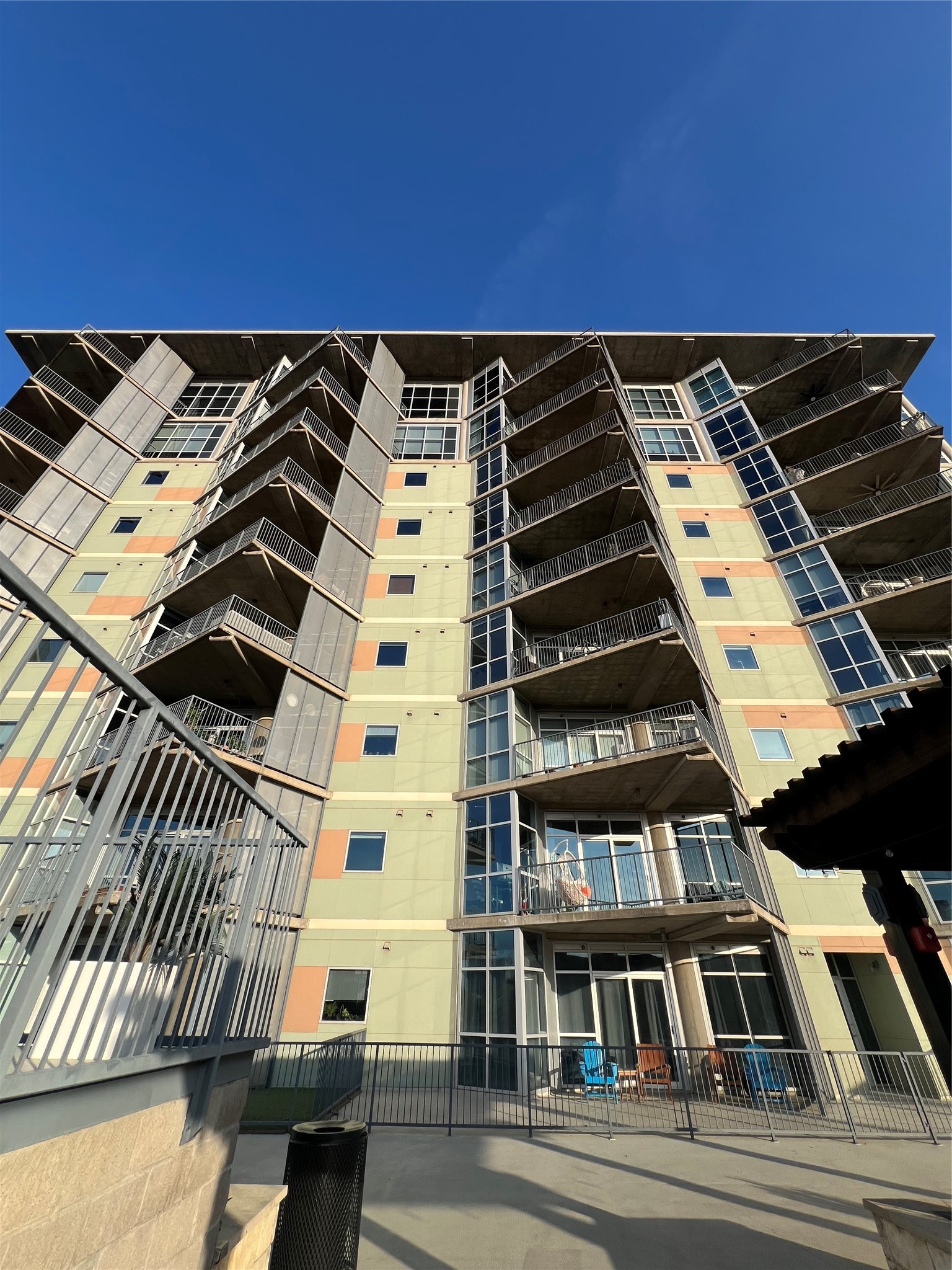 1001 Belleview Street Dallas TX 75215