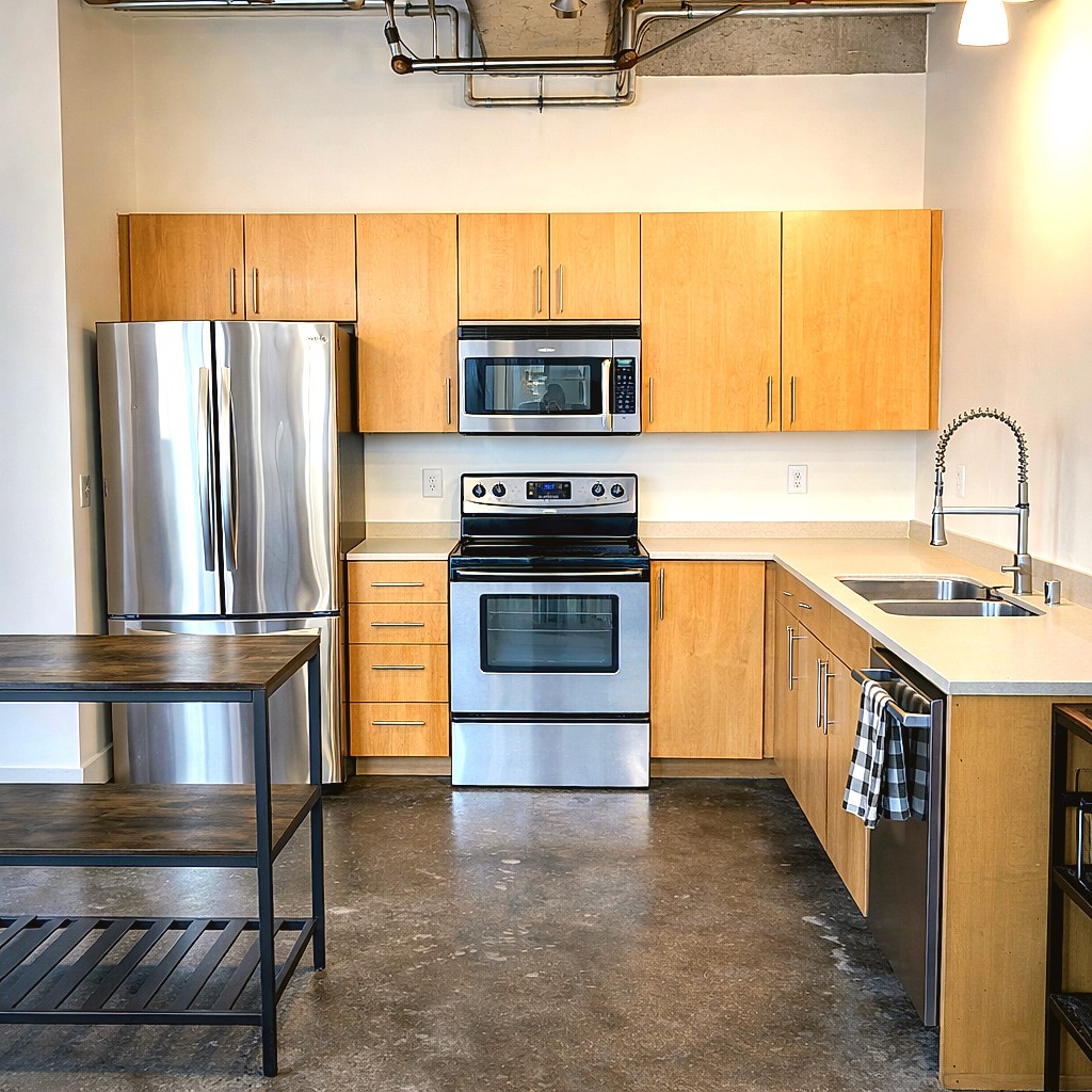 1001 Belleview Street Dallas TX 75215