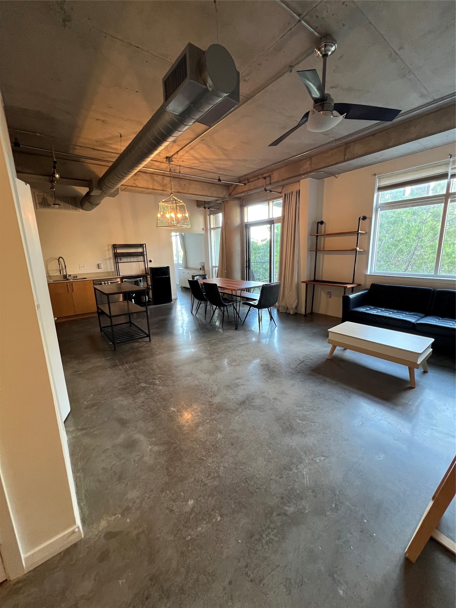 1001 Belleview Street Dallas TX 75215