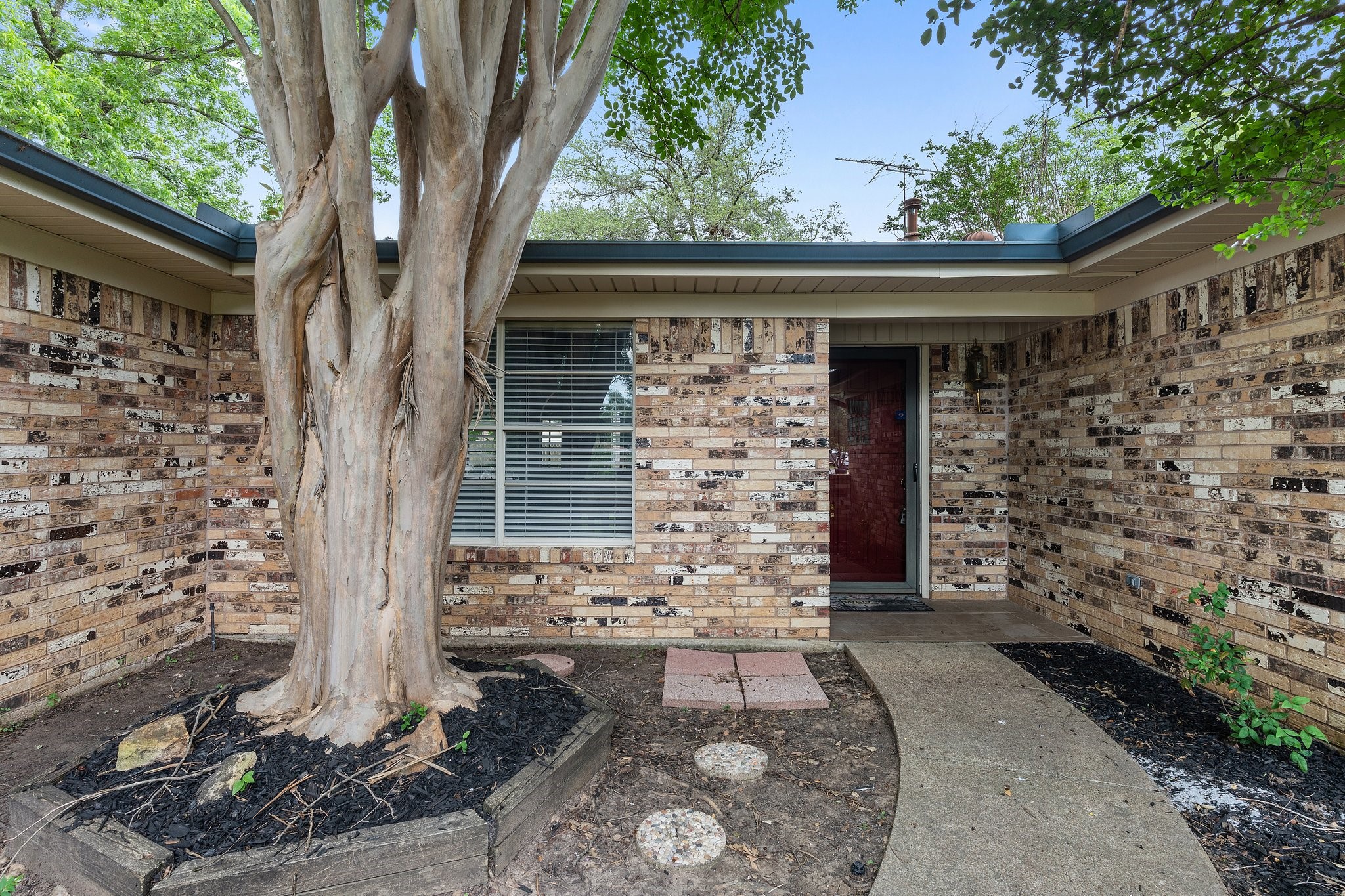105 Wisteria Court Terrell TX 75160
