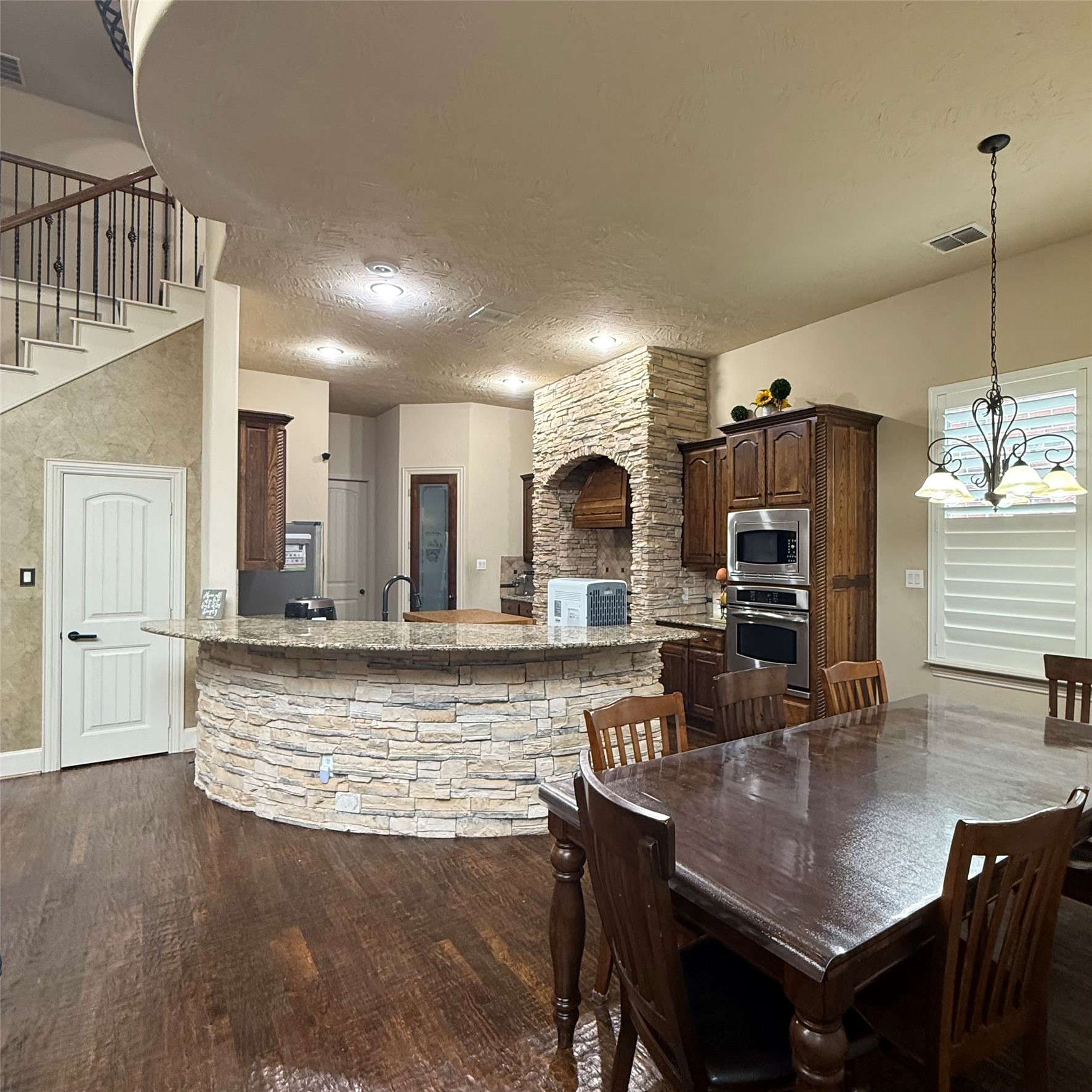 405 Preston Creek Drive Mckinney TX 75072