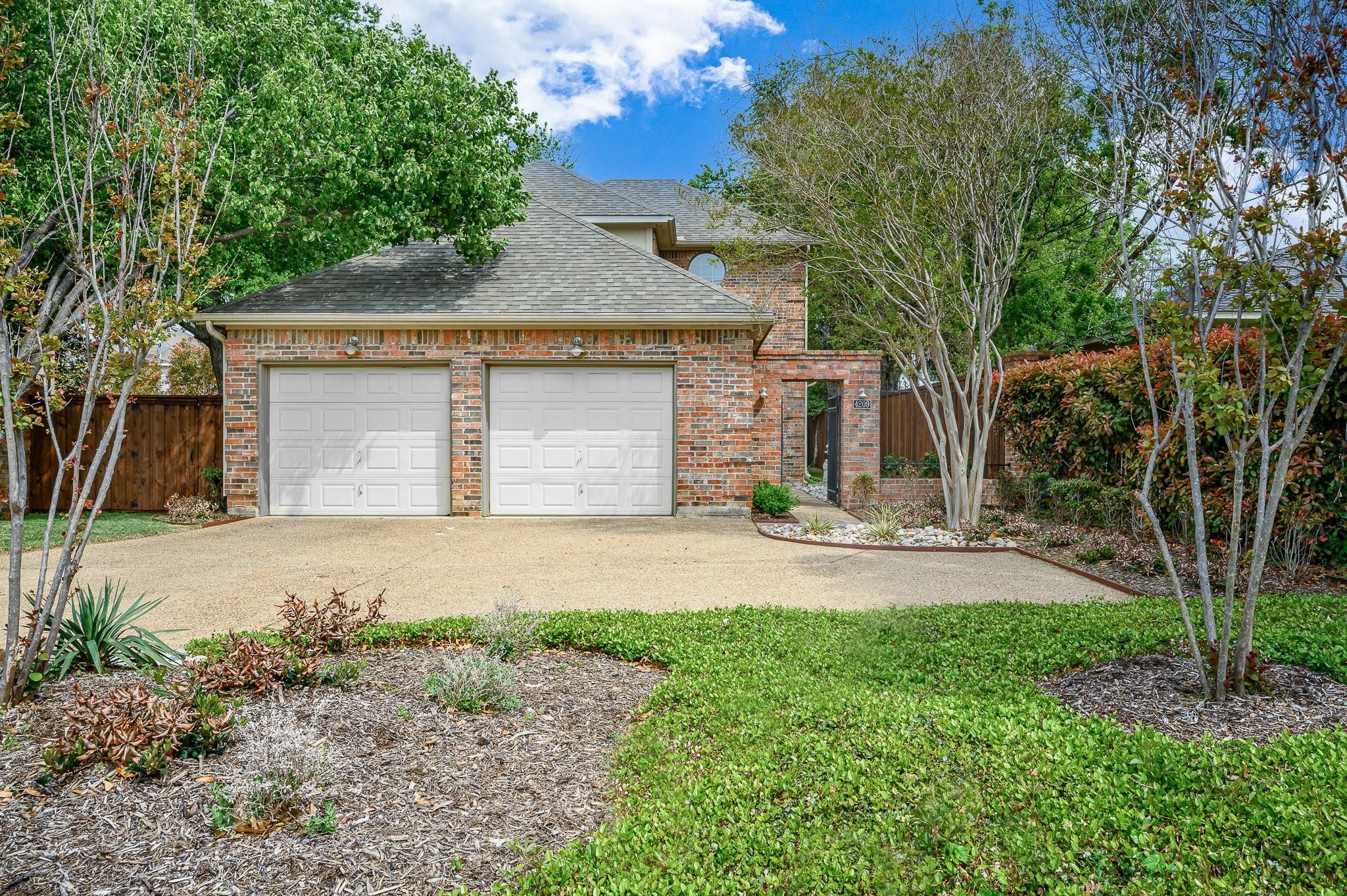 4209 Sexton Lane Dallas TX 75229