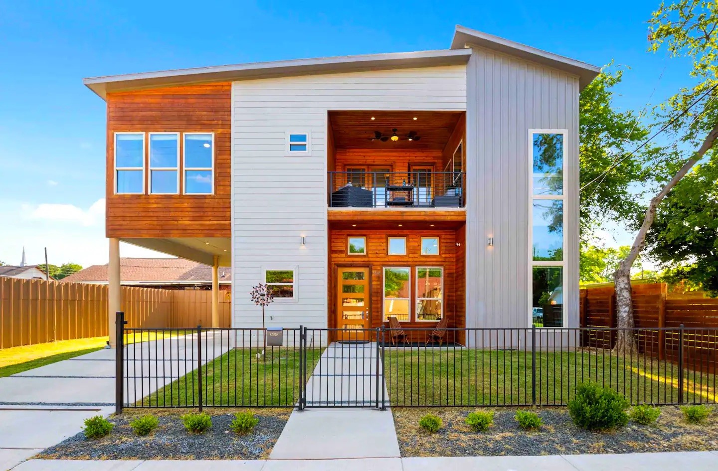 3807 Vilbig Road Dallas TX 75212
