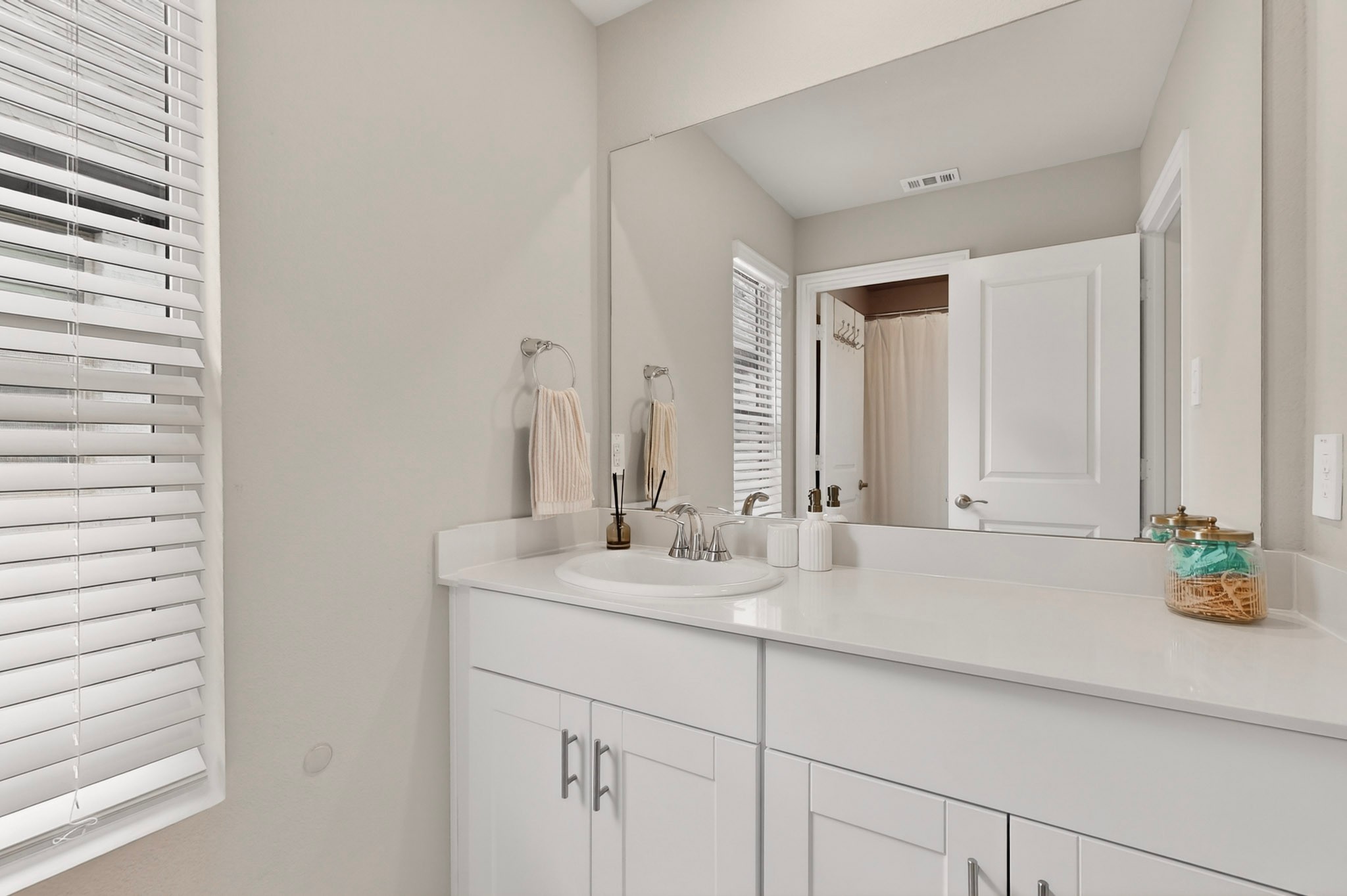 2636 Big Bend Mews Corinth TX 76210