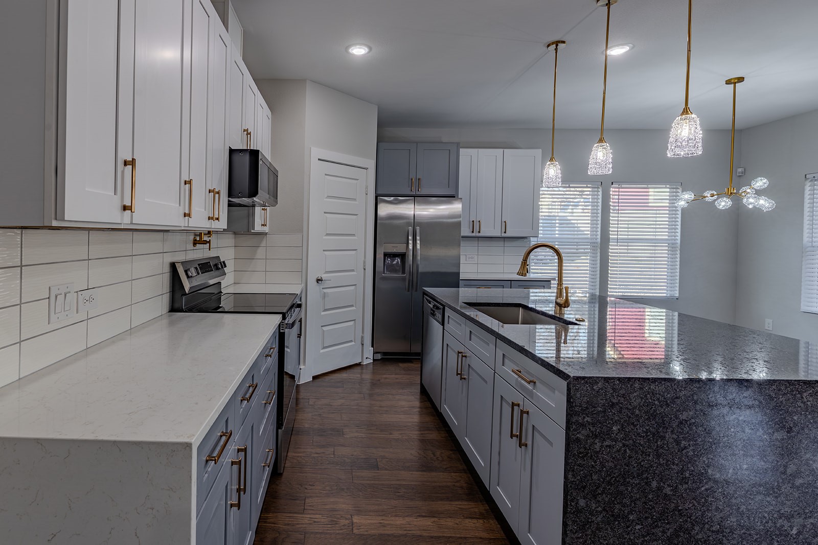 2809 Gooch Street Dallas TX 75241