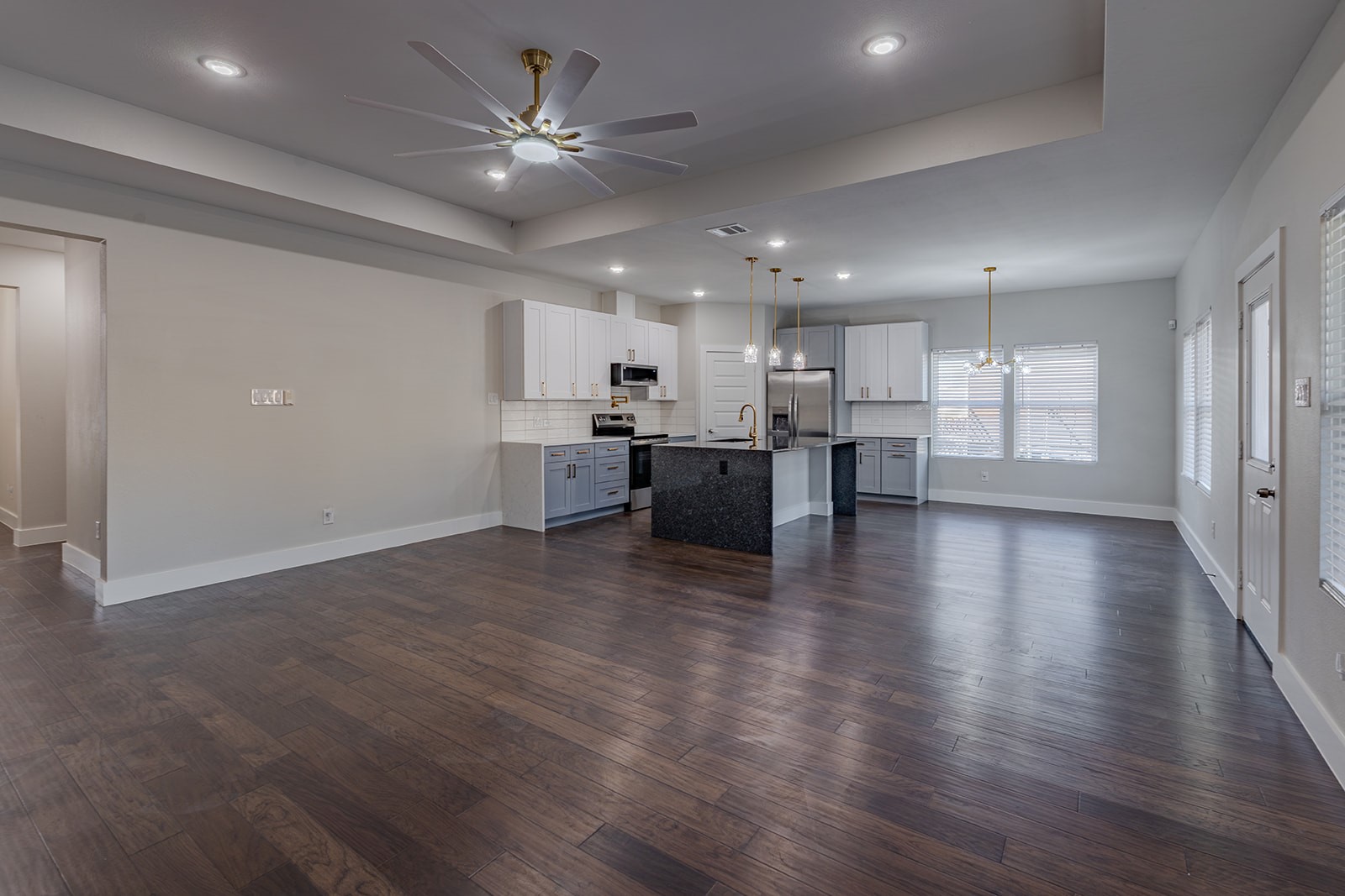 2809 Gooch Street Dallas TX 75241