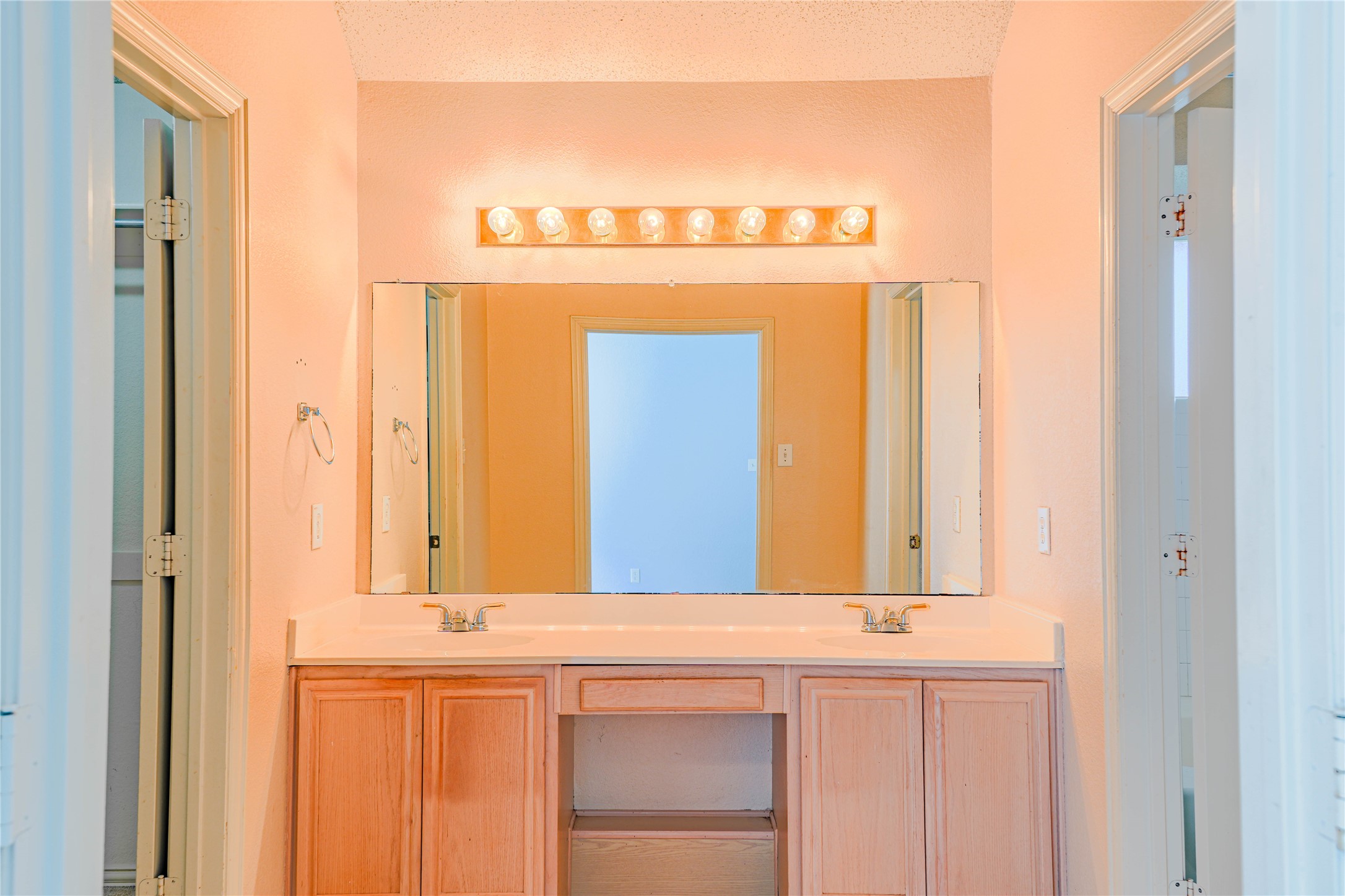 1019 Telluride Drive Arlington TX 76001