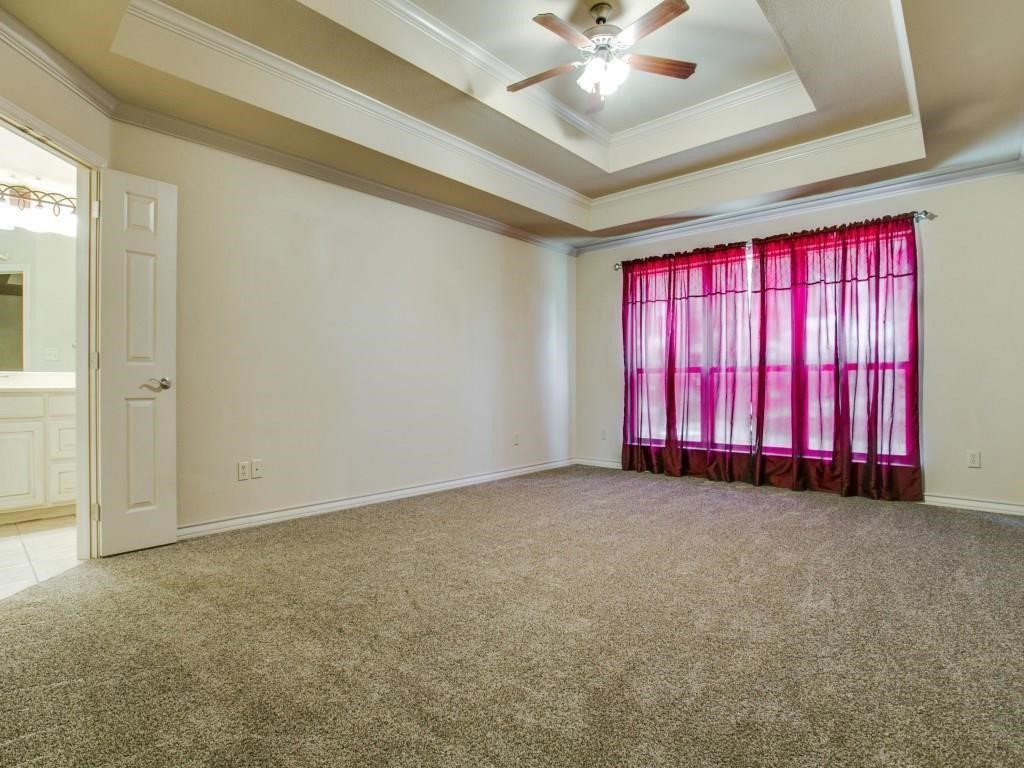 1708 Rockview Drive Granbury TX 76049
