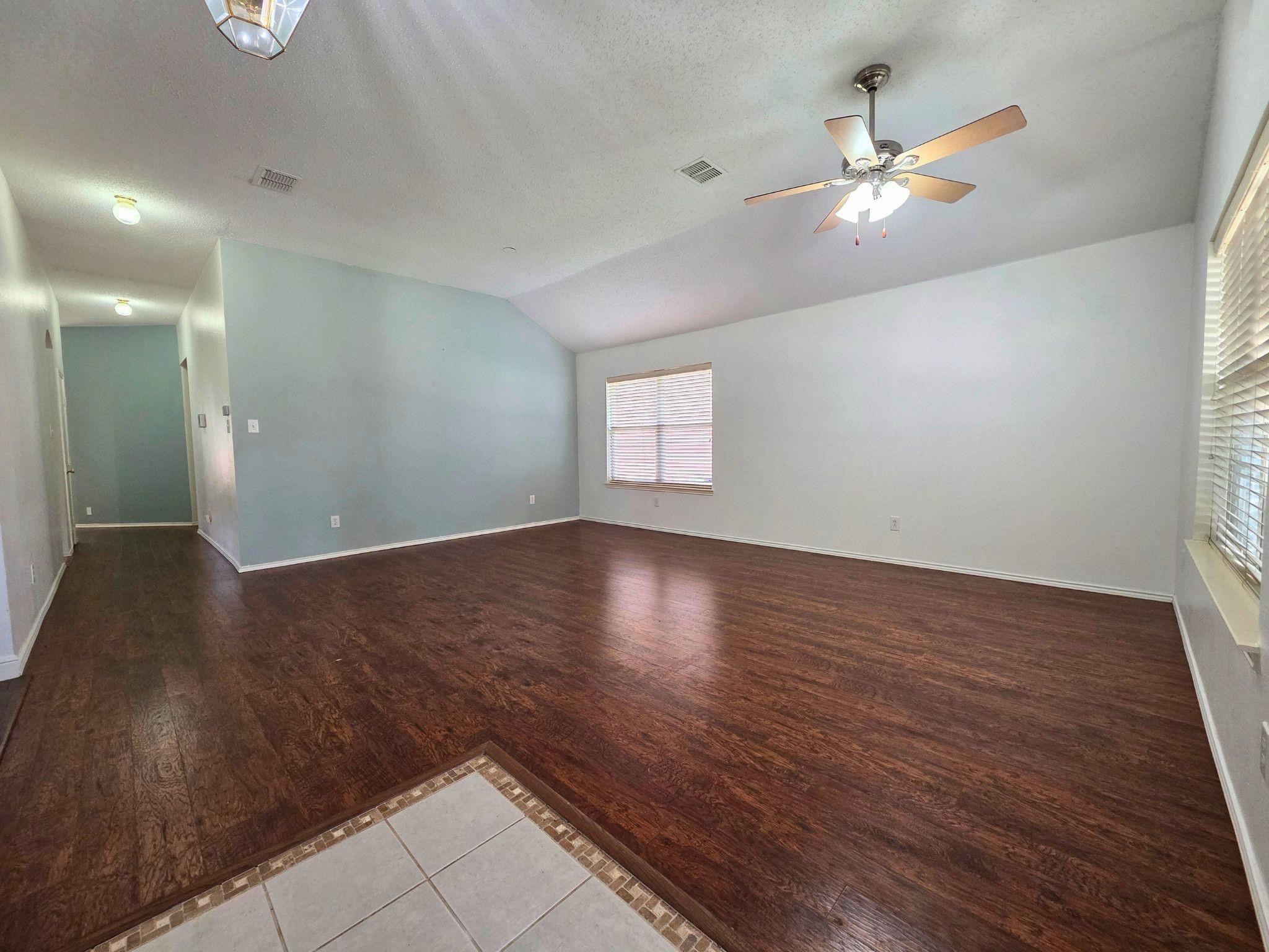 304 E Clover Park Drive Fort Worth TX 76140